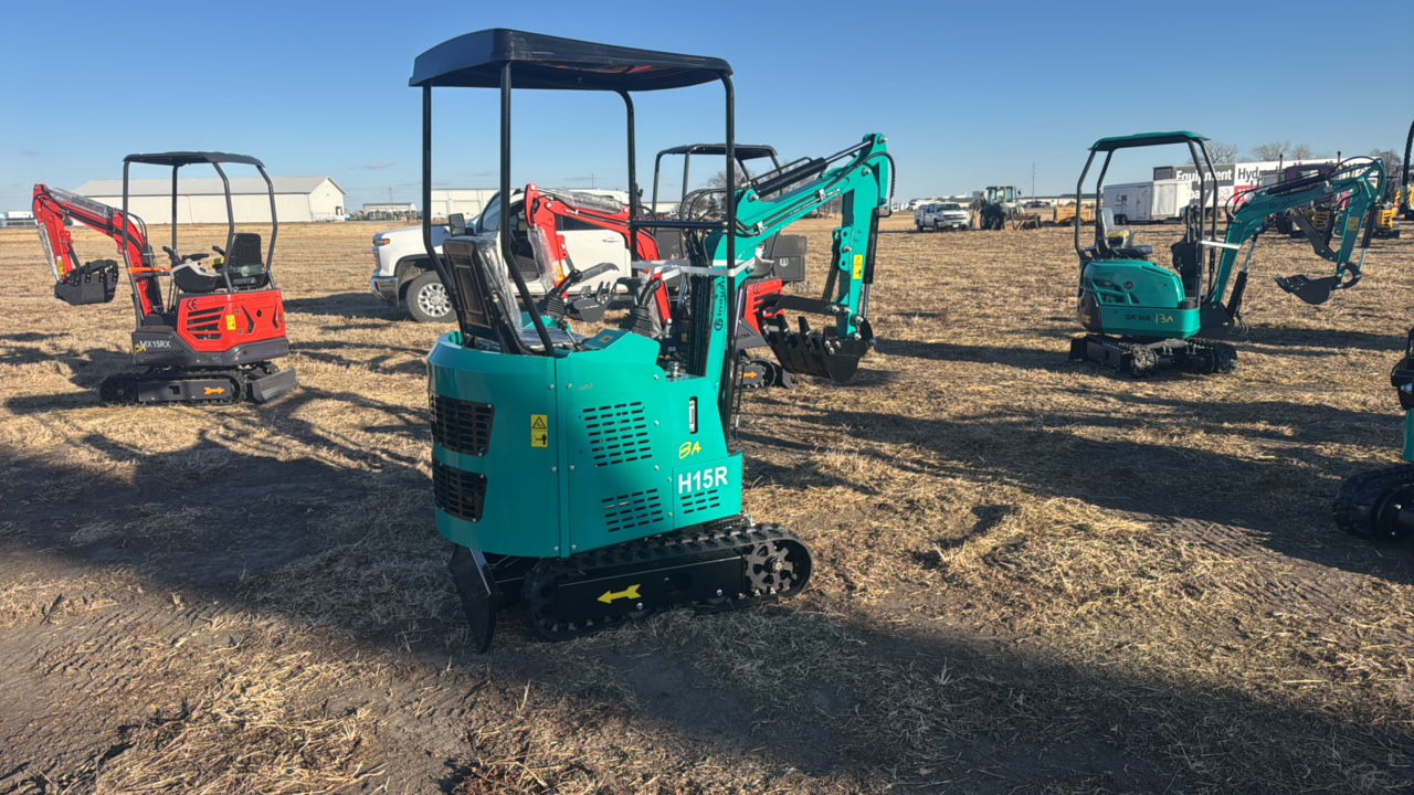 lot 8A image: Mini Excavator CFG 2026 Unused H15R