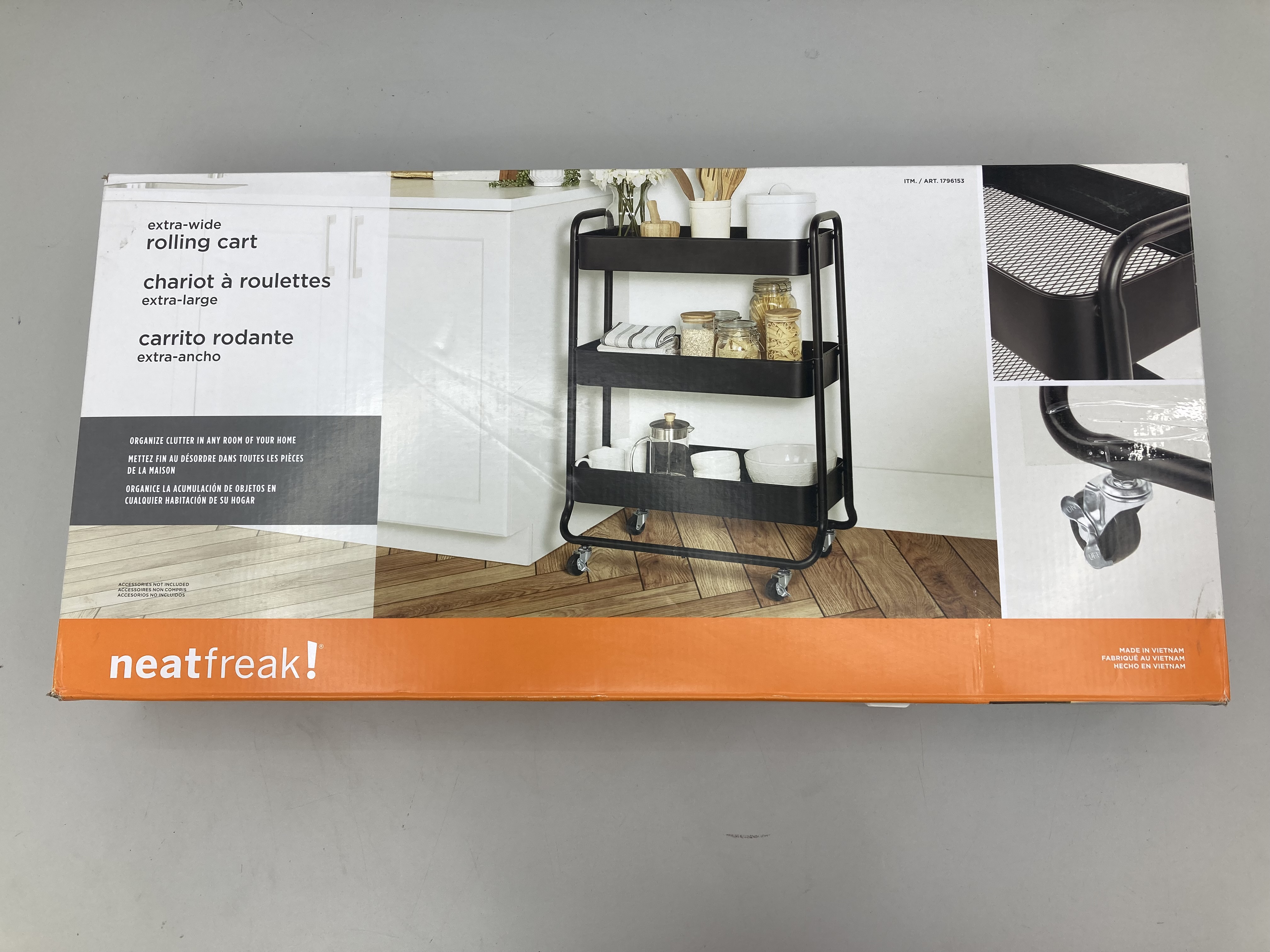 lot 128 image: Neatfreak Extra-Wide Rolling Cart