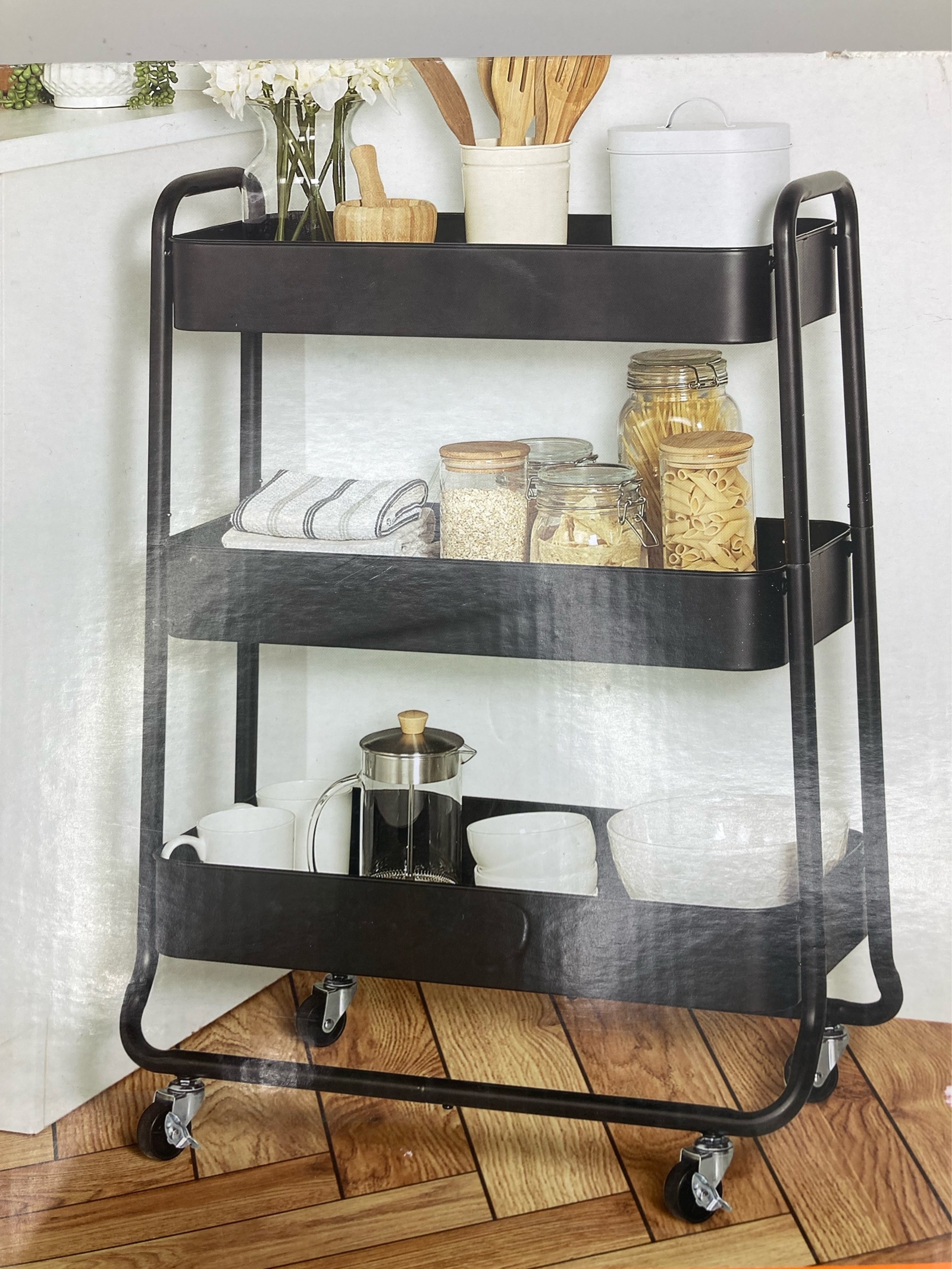 lot 36 image: Neatfreak Extra-Wide Rolling Cart