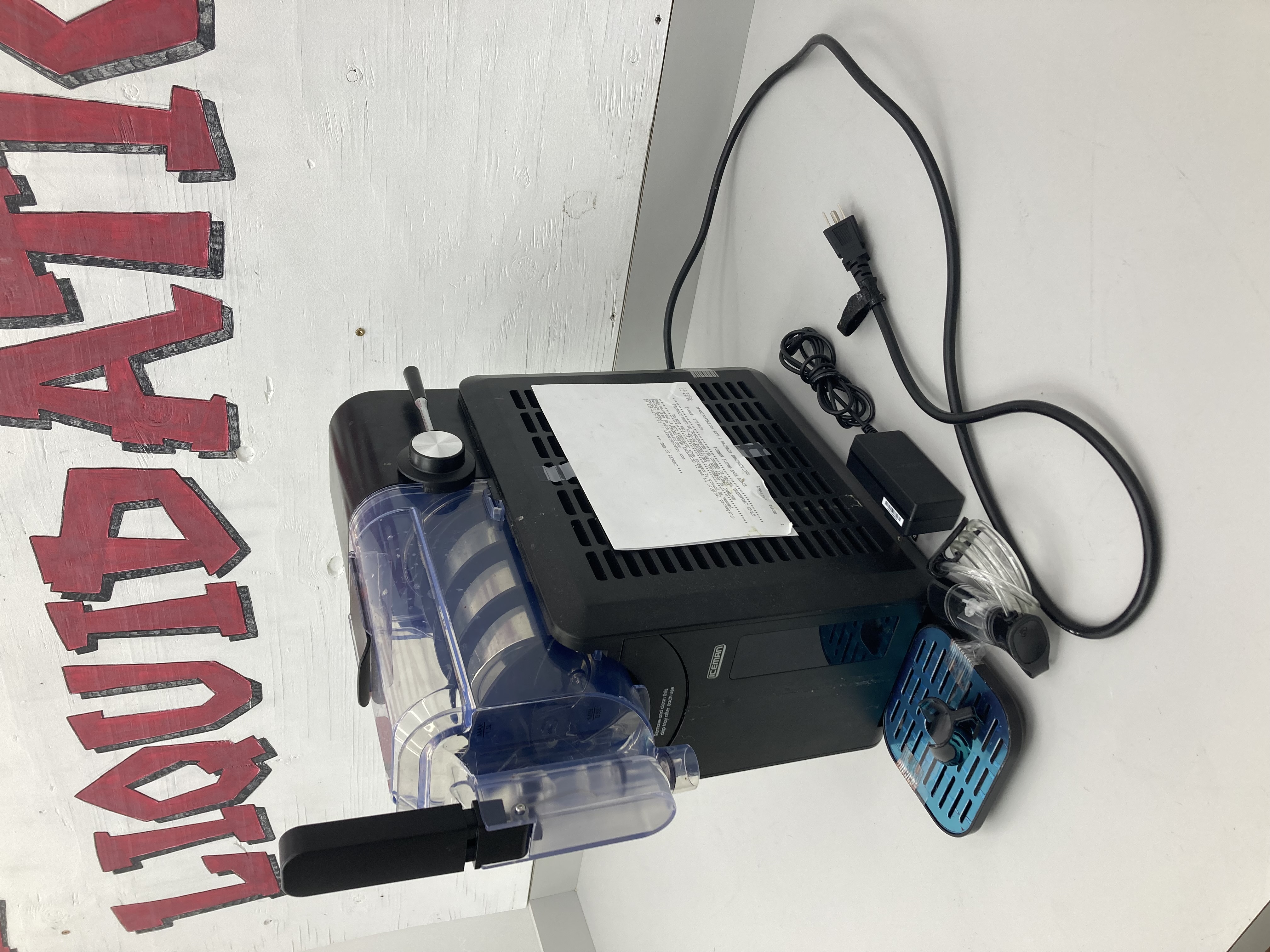 lot 89 image: Iceman Slushie Machine