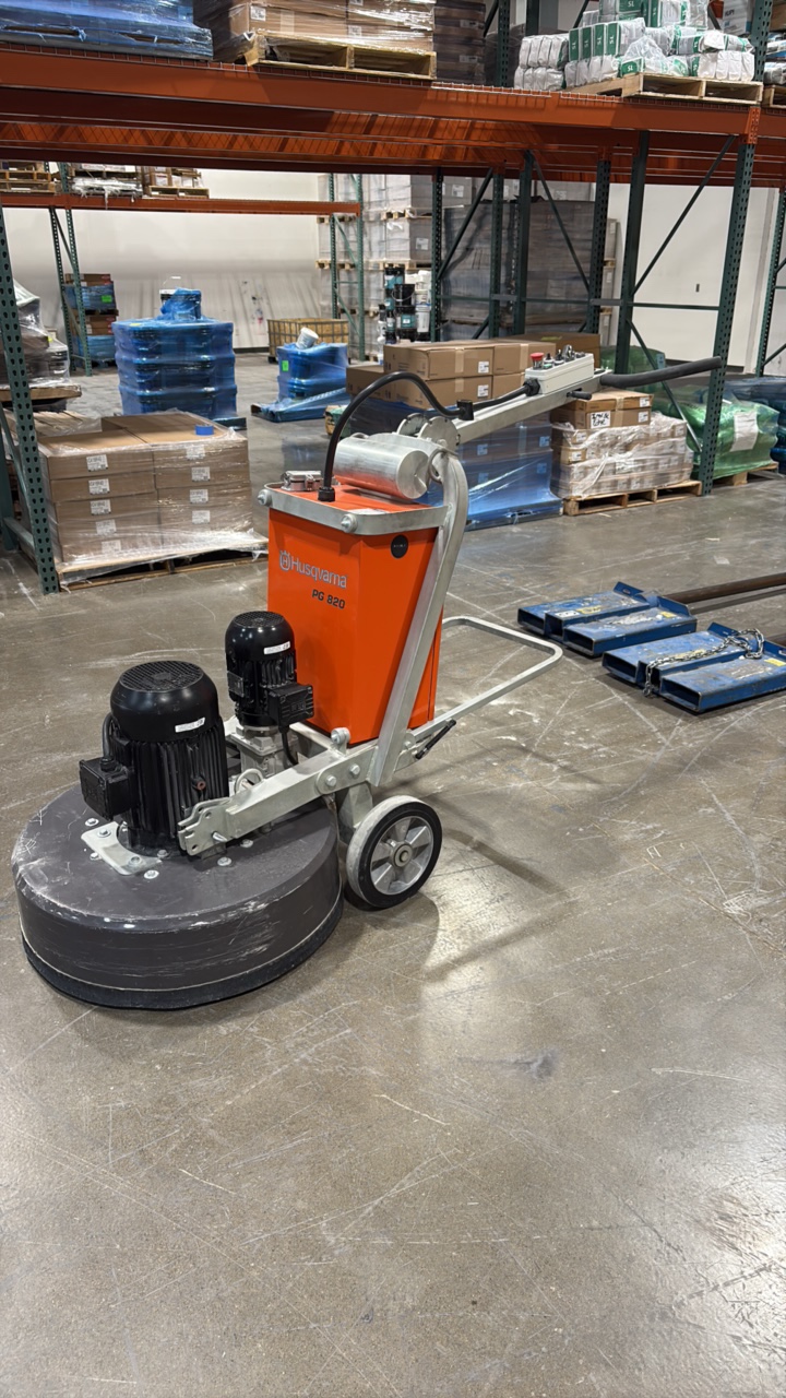 Husqvarna PG820 concrete floor grinder
