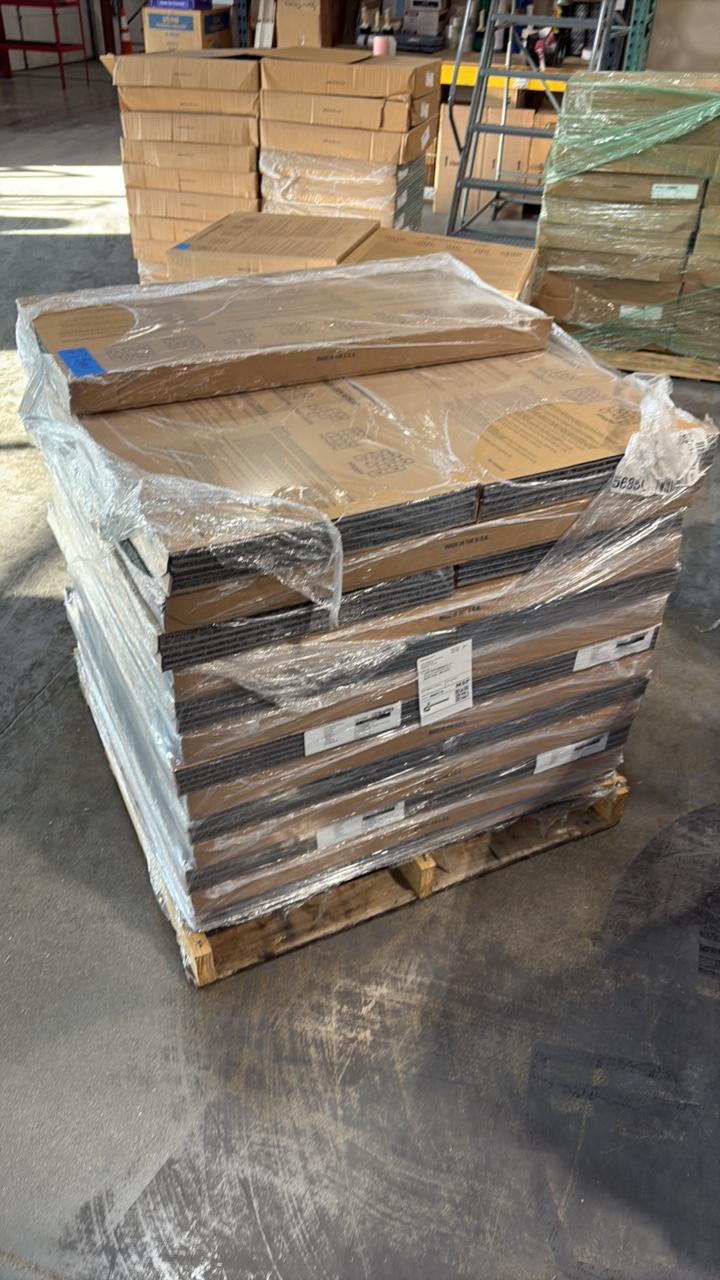 lot 58 image: (27 boxes) Shaw Stipple Charcoal Premium Grade Carpet Tile 18 x 36