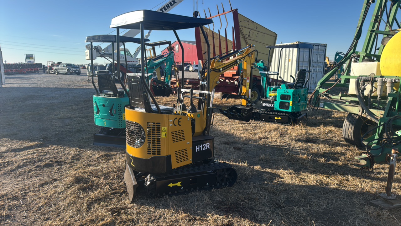 lot 2 image: Mini ExcavatorCFG2026UnusedH12R