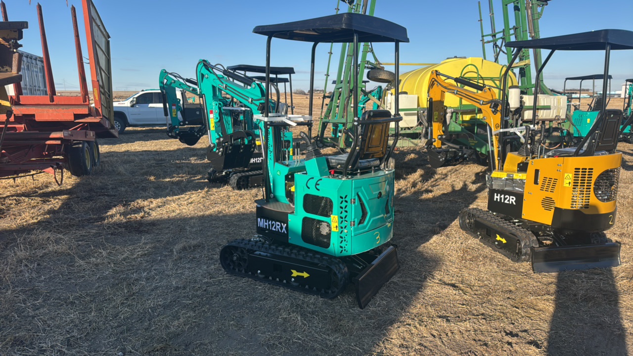 lot 3 image: Mini ExcavatorCFG2026UnusedMH12RX