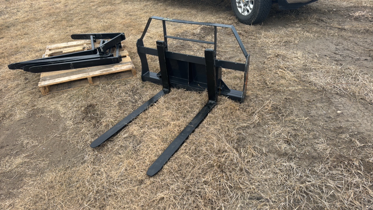 lot 616 image: Mini Skid Steer Pallet Fork FrameLandhonor2025UnusedMPF-11-2000G