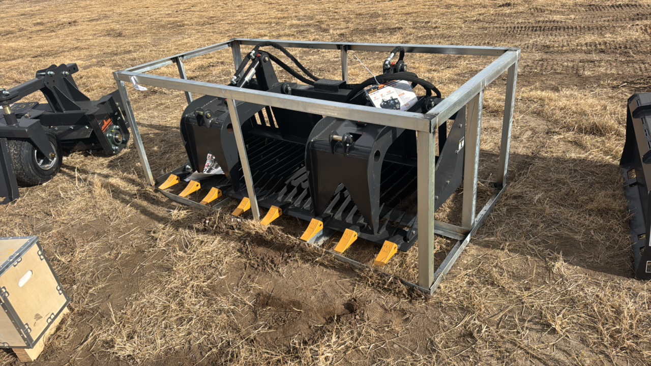 lot 656 image: Rock Grapple Landhonor 2025 Unused RGB-11-72W