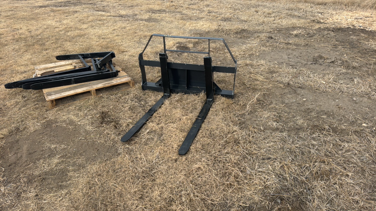 lot 666 image: Mini Skid Steer Pallet Fork FrameLandhonor2025UnusedMPF-11-2000G