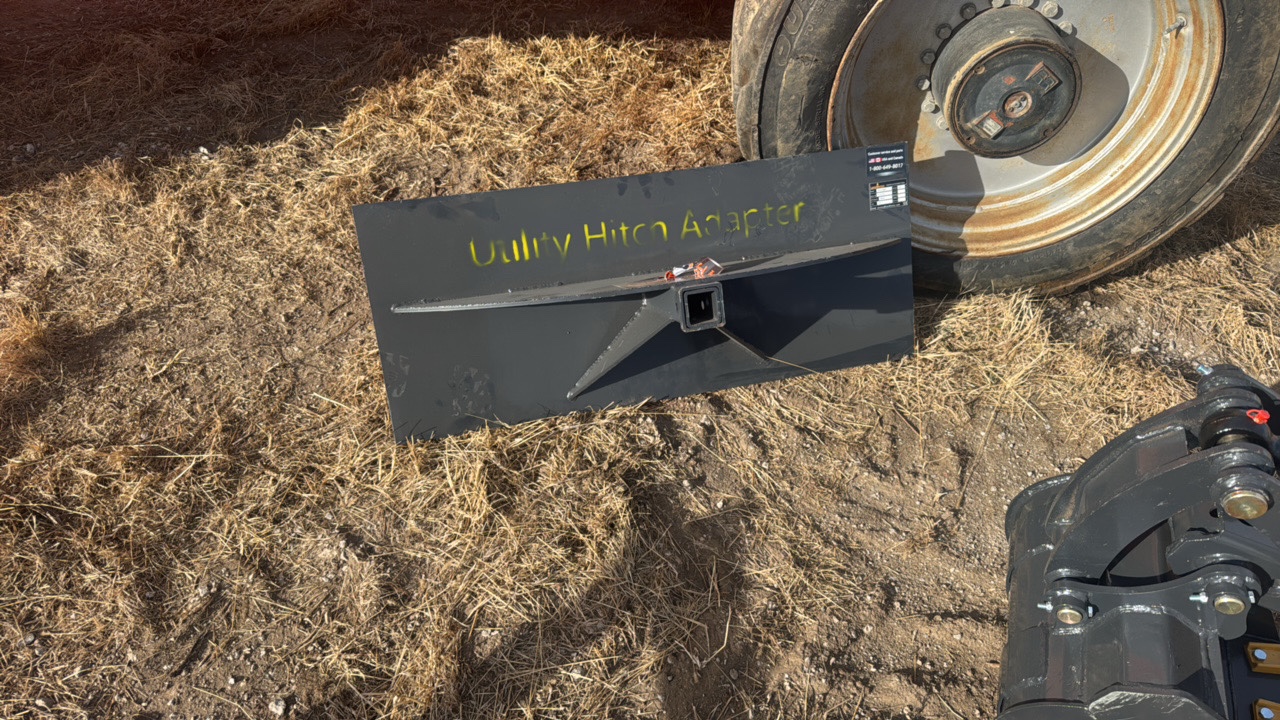 lot 671 image: Skid Steer Utility Hitch Adapter 2 ReceiverLandhonor2025UnusedUHA-16-3000G