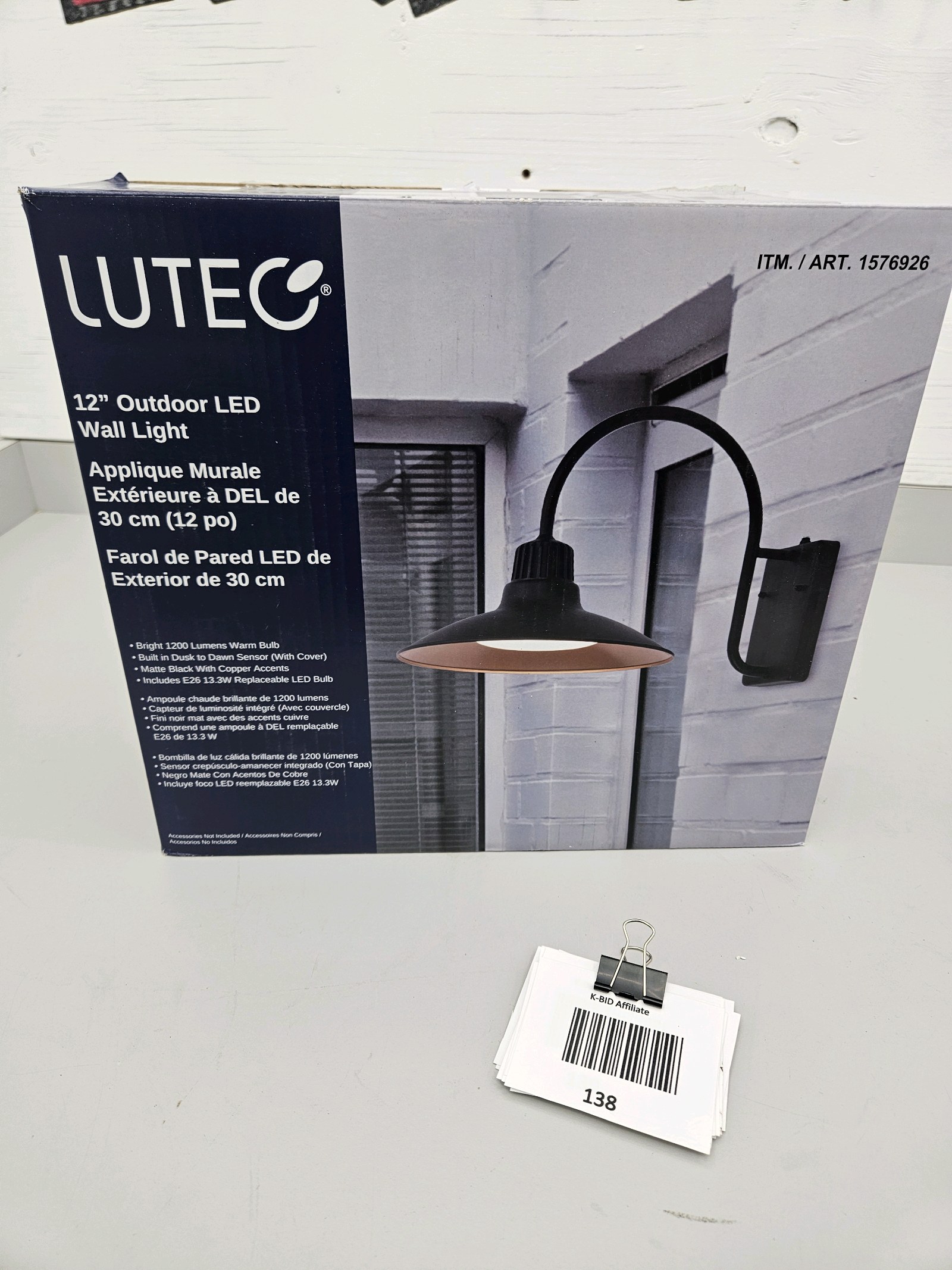 lot 138 image: 12 Outdoor LED wall light