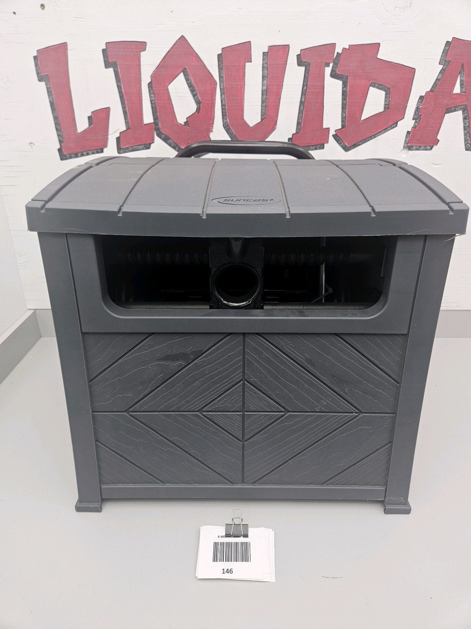 lot 146 image: Suncast Free Standing Hideaway Hose Reel