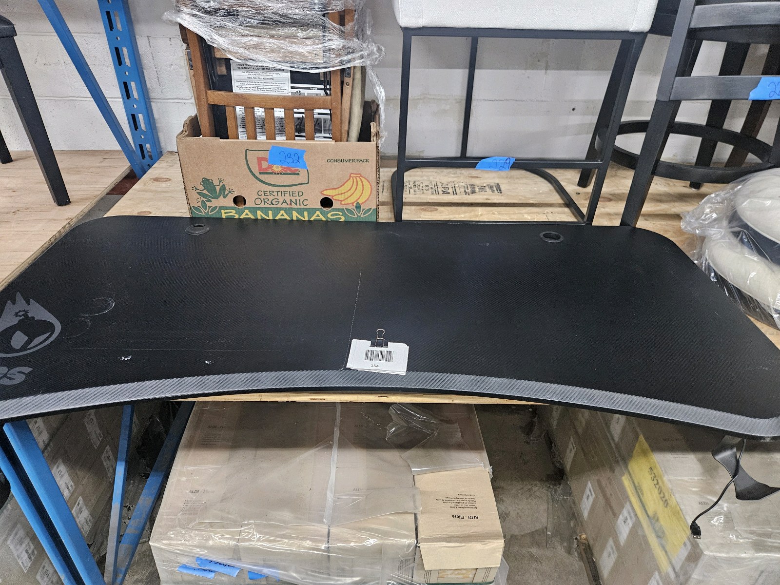 lot 154 image: DPS Radius 60 Gaming Desk