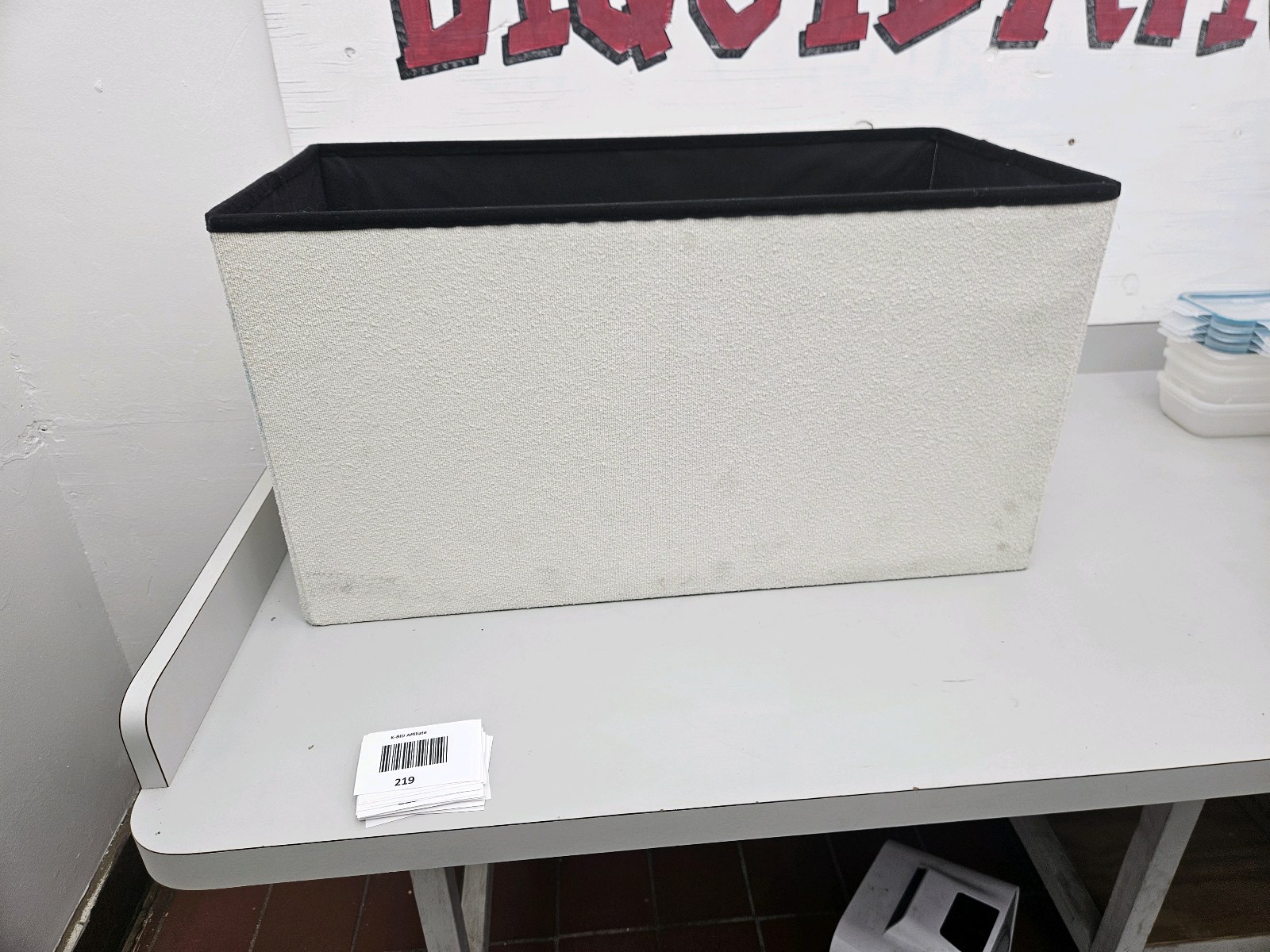 lot 219 image: Foldable storage bin