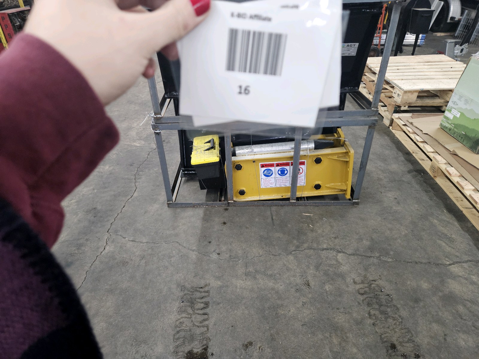 lot 16 image: Skid Steer Hydraulic Hammer Breaker