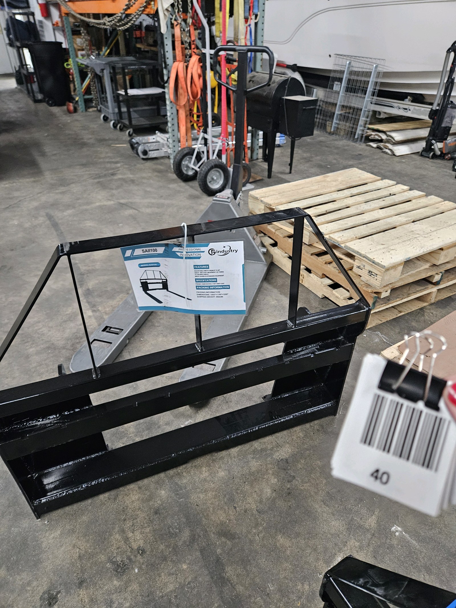 lot 40 image: Skid Steer Forks