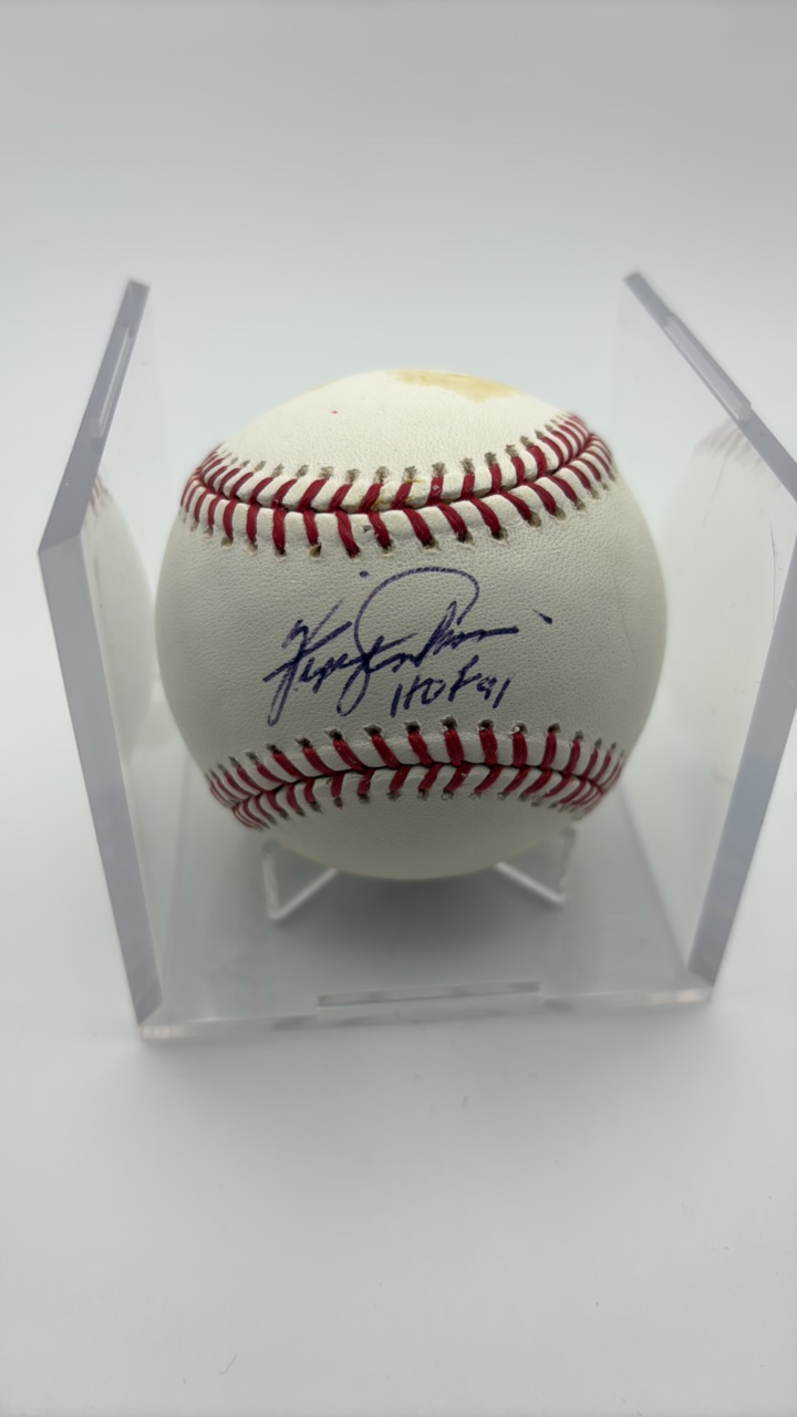 lot 137 image: Ferguson Fergie Jenkins Autograph Baseball MLB Hall of Fame Pitcher (some spotting on ball)