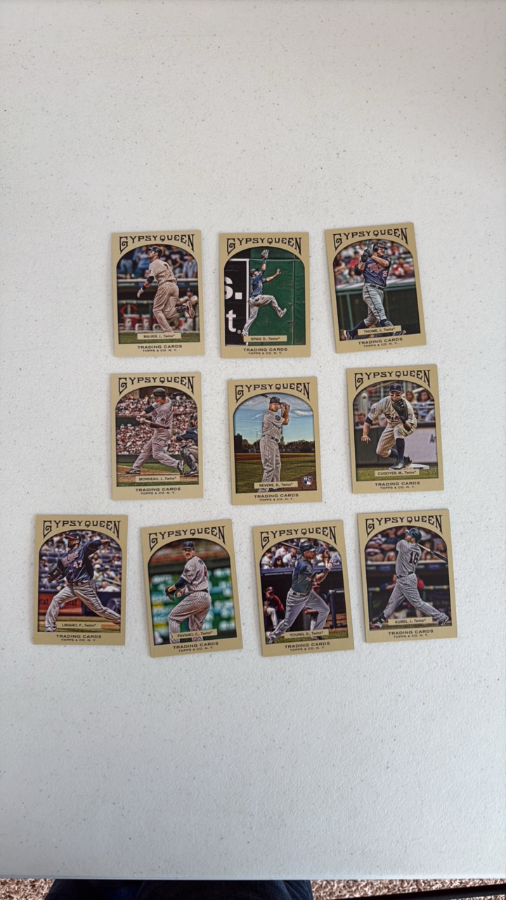 lot 255 image: 2011 Topps Gypsy Queen Minnesota Twins Team Set