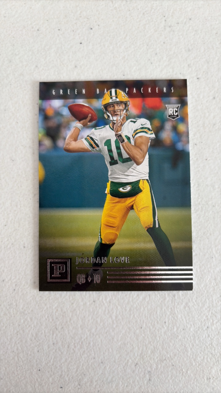 lot 260 image: 2020 Panini Jordan Love Rookie Card Green Bay Packers