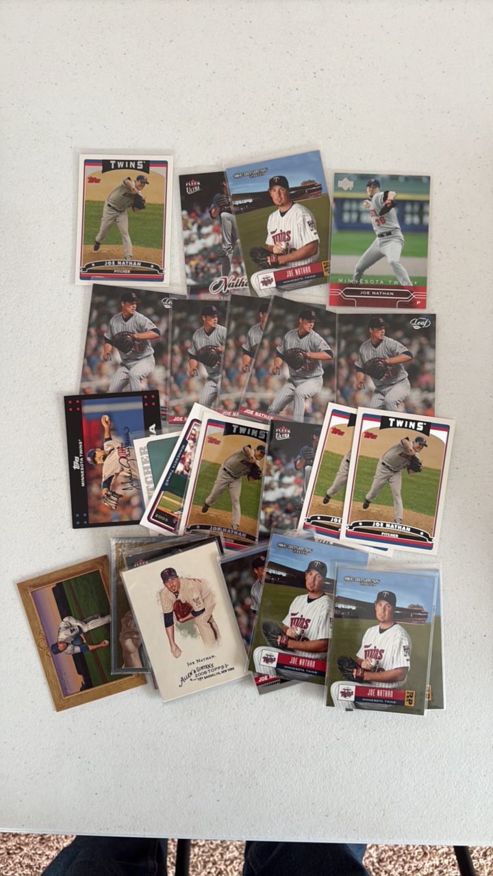 lot 263 image: Joa Nathan Minnesota Twins Card Lot