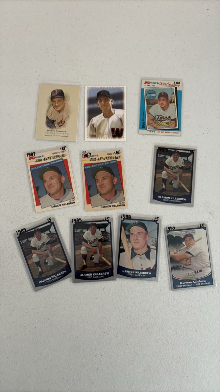 lot 278 image: Harmon Killebrew Minnesota Twins Card Lot