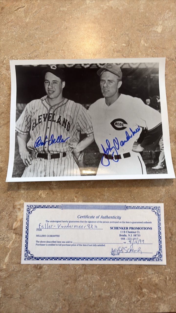 lot 331 image: Bob Feller and Johnny Vandermeer Autographed 8x10 Baseball Pictur With Cerification Certificate