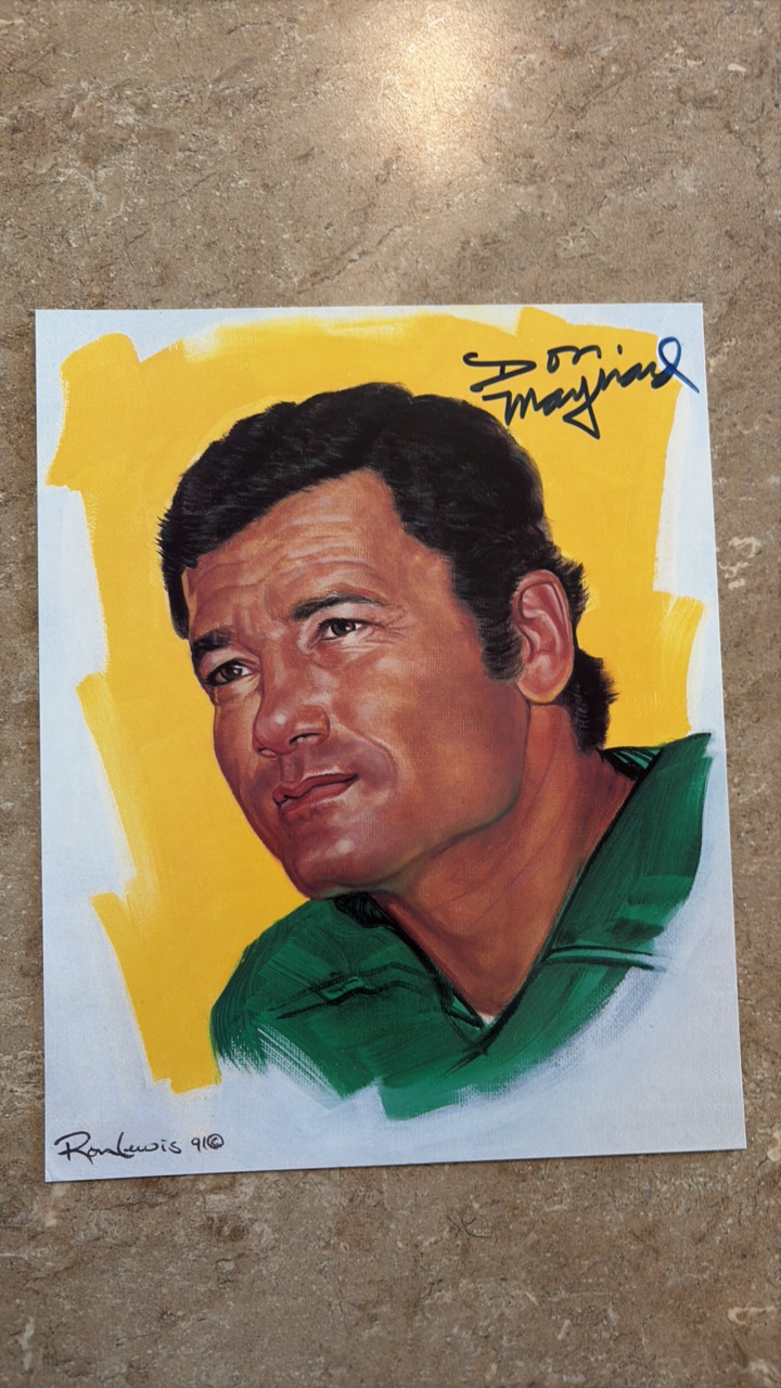 lot 335 image: Don Maynard Autographed 8x10 Picture