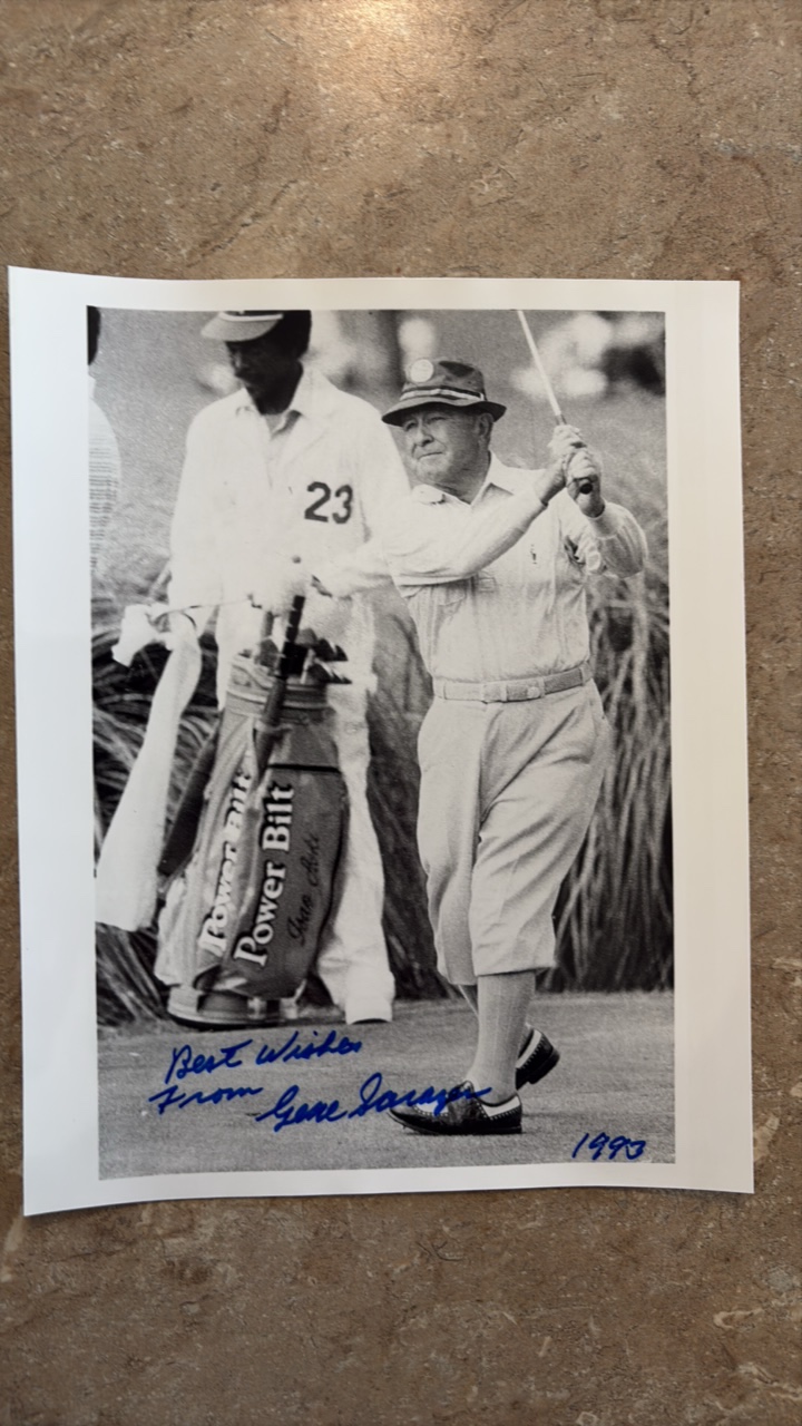 lot 338 image: Gene Sarazen Autographed 8x10 Golf Picture