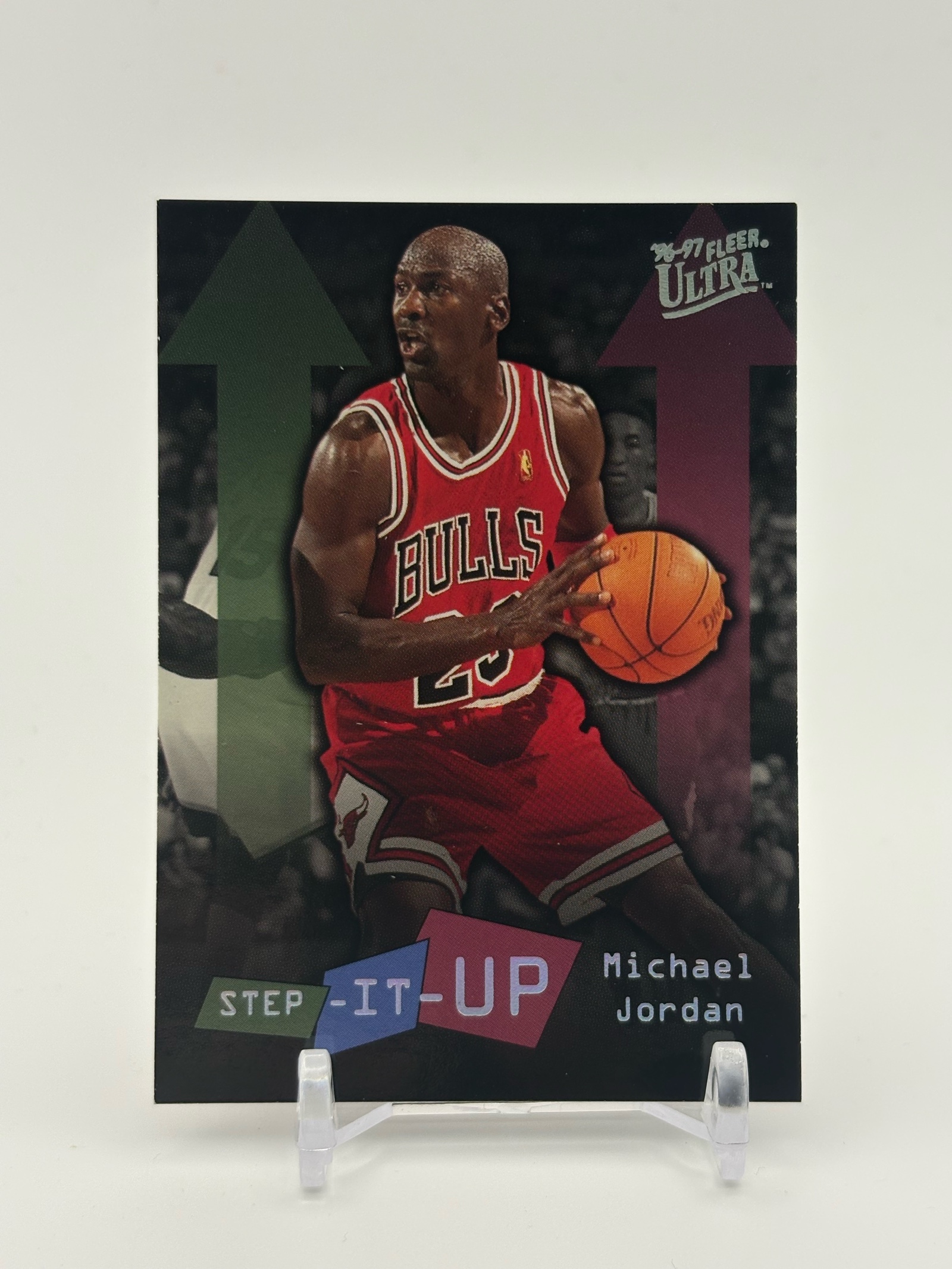 lot 372 image: 1996 Fleer Ultra Michael Jordan Step It Up Insert Card Chicago Bulls NBA Legend