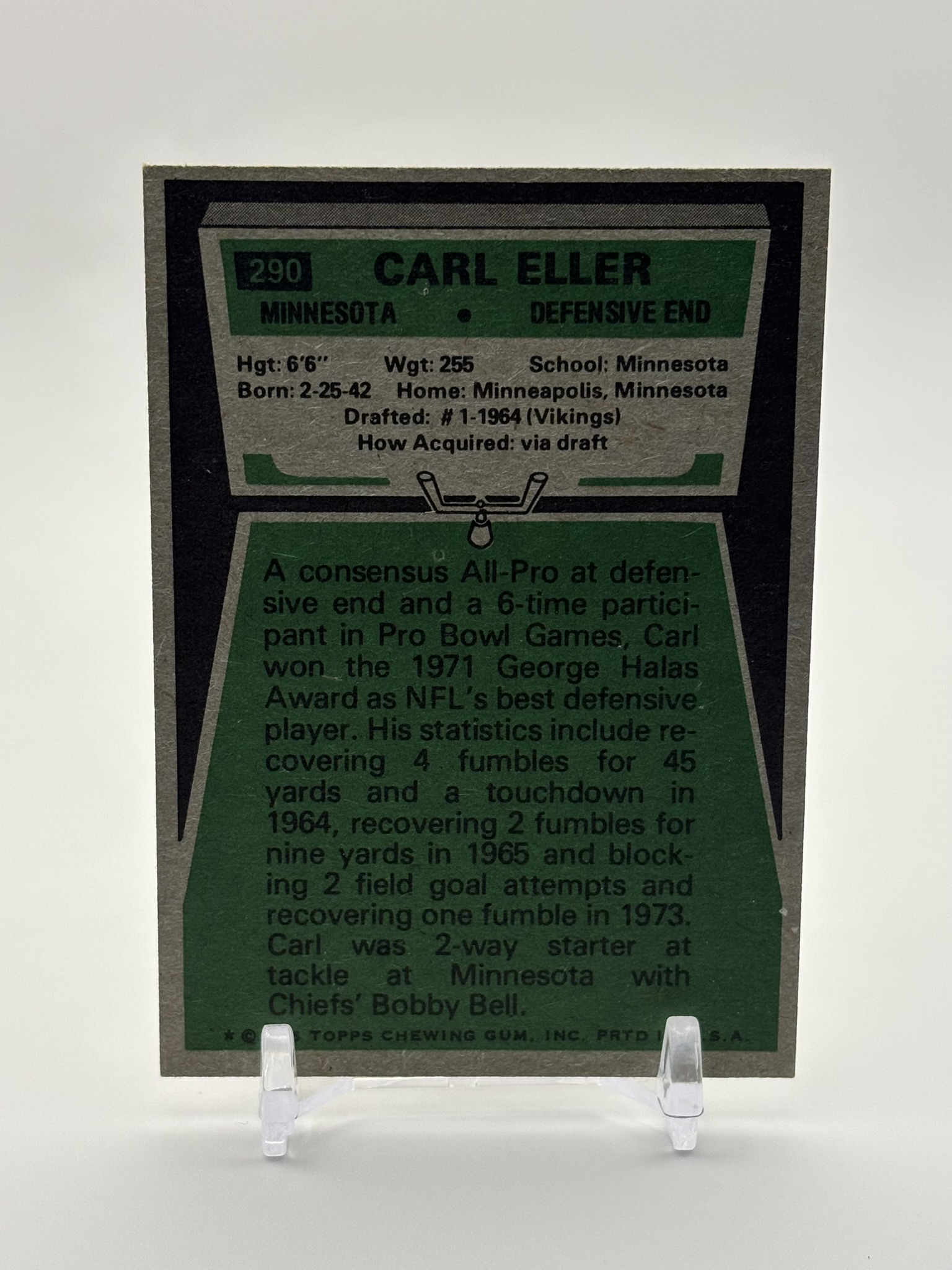 lot 420 image: 1975 Topps - Carl Eller #290 Minnesota Vikings Legend HOF Card