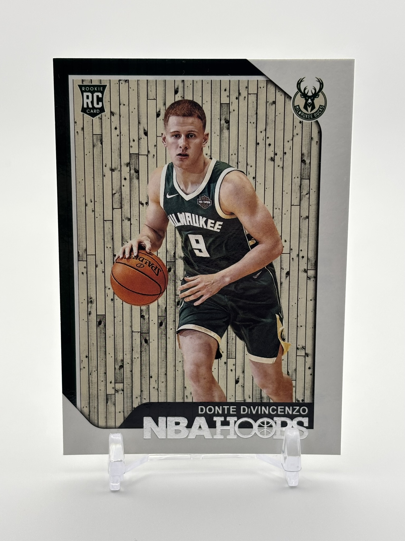 lot 434 image: 2018-19 Panini NBA Hoops - Donte DiVincenzo Rookie Card RC Minnesota Timberwolves