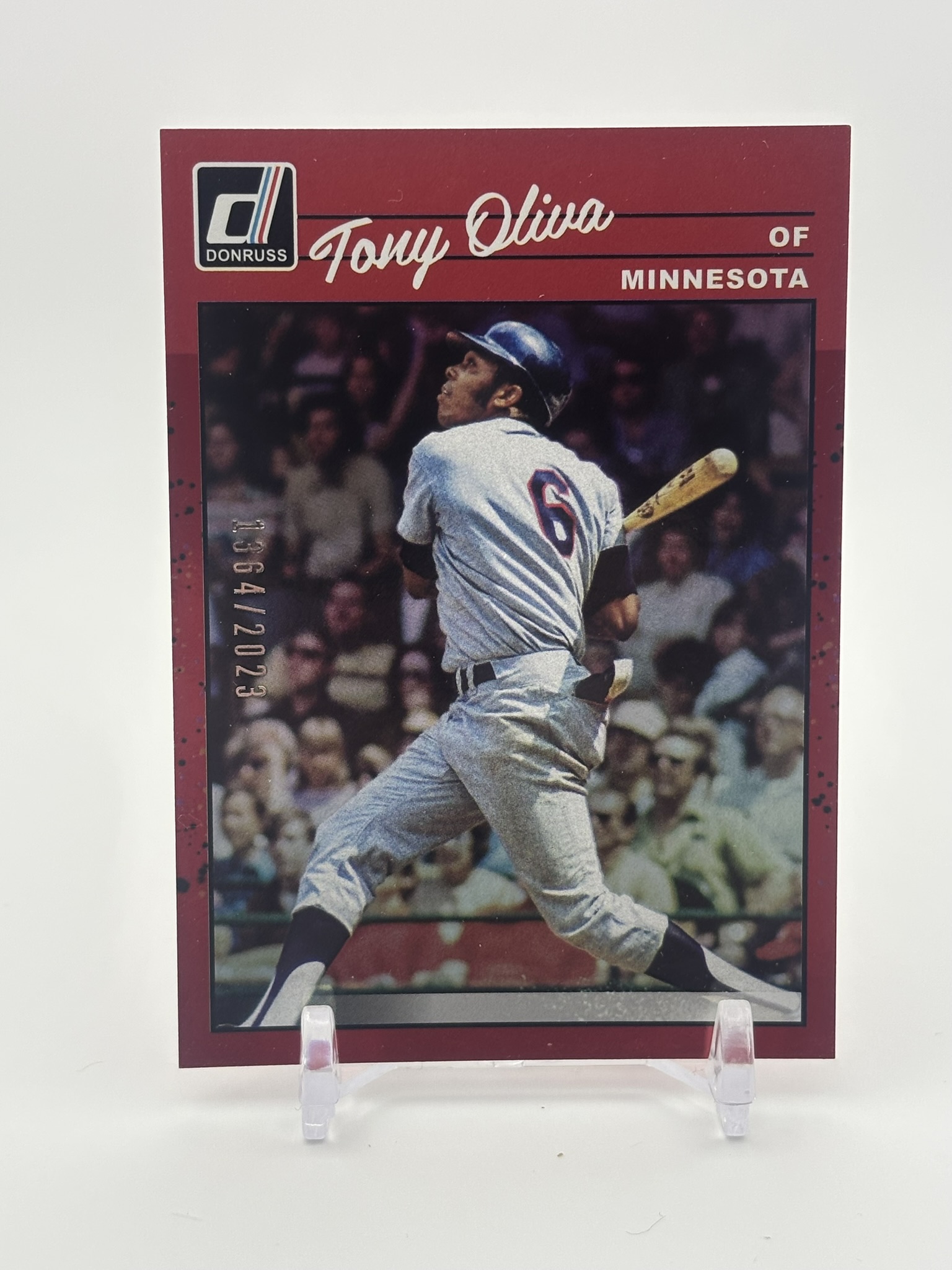 lot 518 image: 2023 Panini Donruss - Retro 1990 Tony Oliva #287 Holo Red 2023 Minnesota Twins