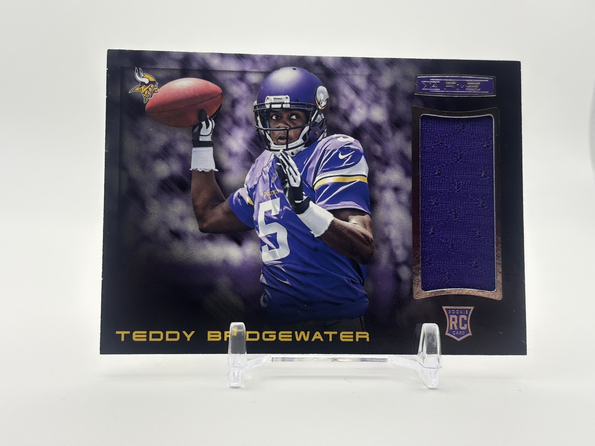 lot 537 image: 2014 Panini Rookies & Stars - Rookie Materials Teddy Bridgewater Jersey Card Rookie