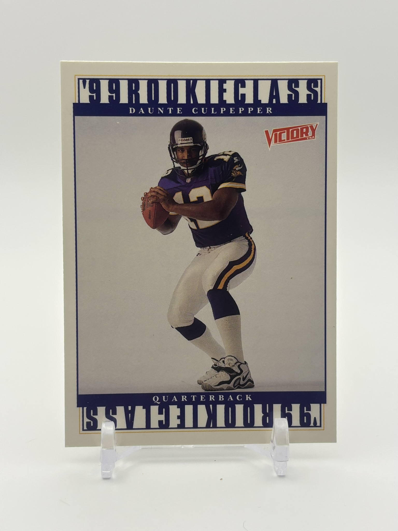 lot 542 image: 1999 Upper Deck Victory - Daunte Culpepper Rookie Card Minnesota Vikings