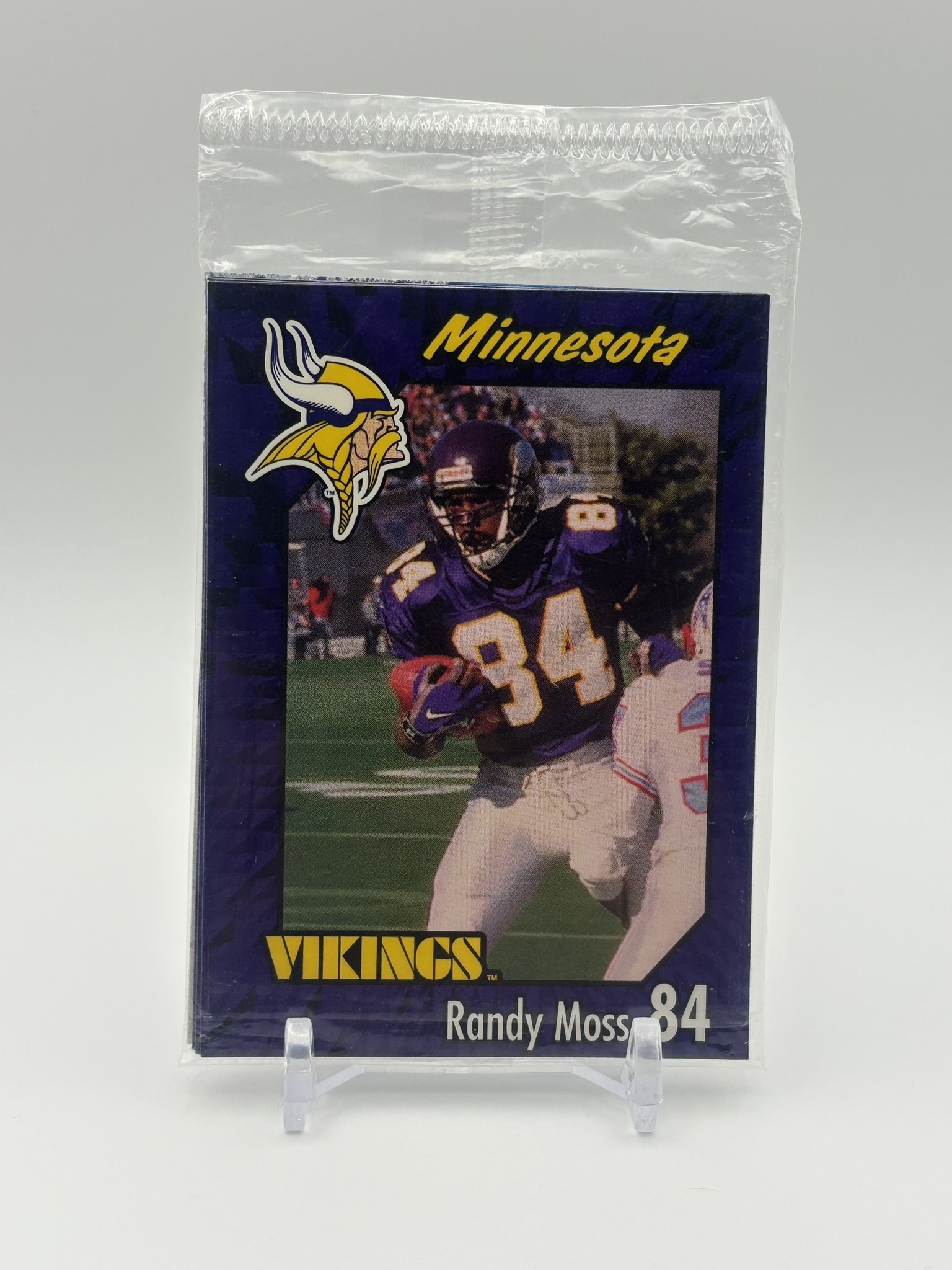 lot 543 image: 1999 Burger King Minnesota Vikings Card Pack Featuring Randy Moss