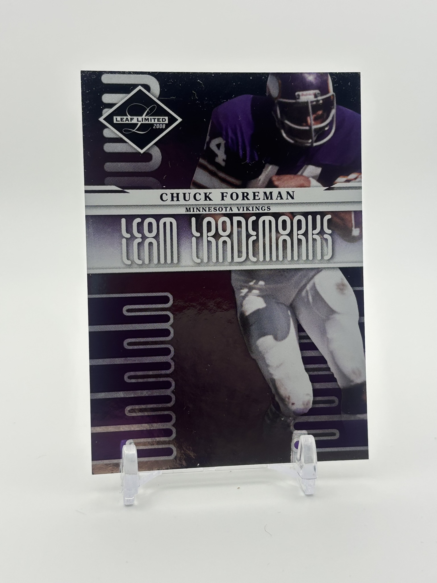 lot 556 image: 2008 Leaf Limited - Team Trademarks Chuck Foreman #d 293999 Minnesota Vikings NFL