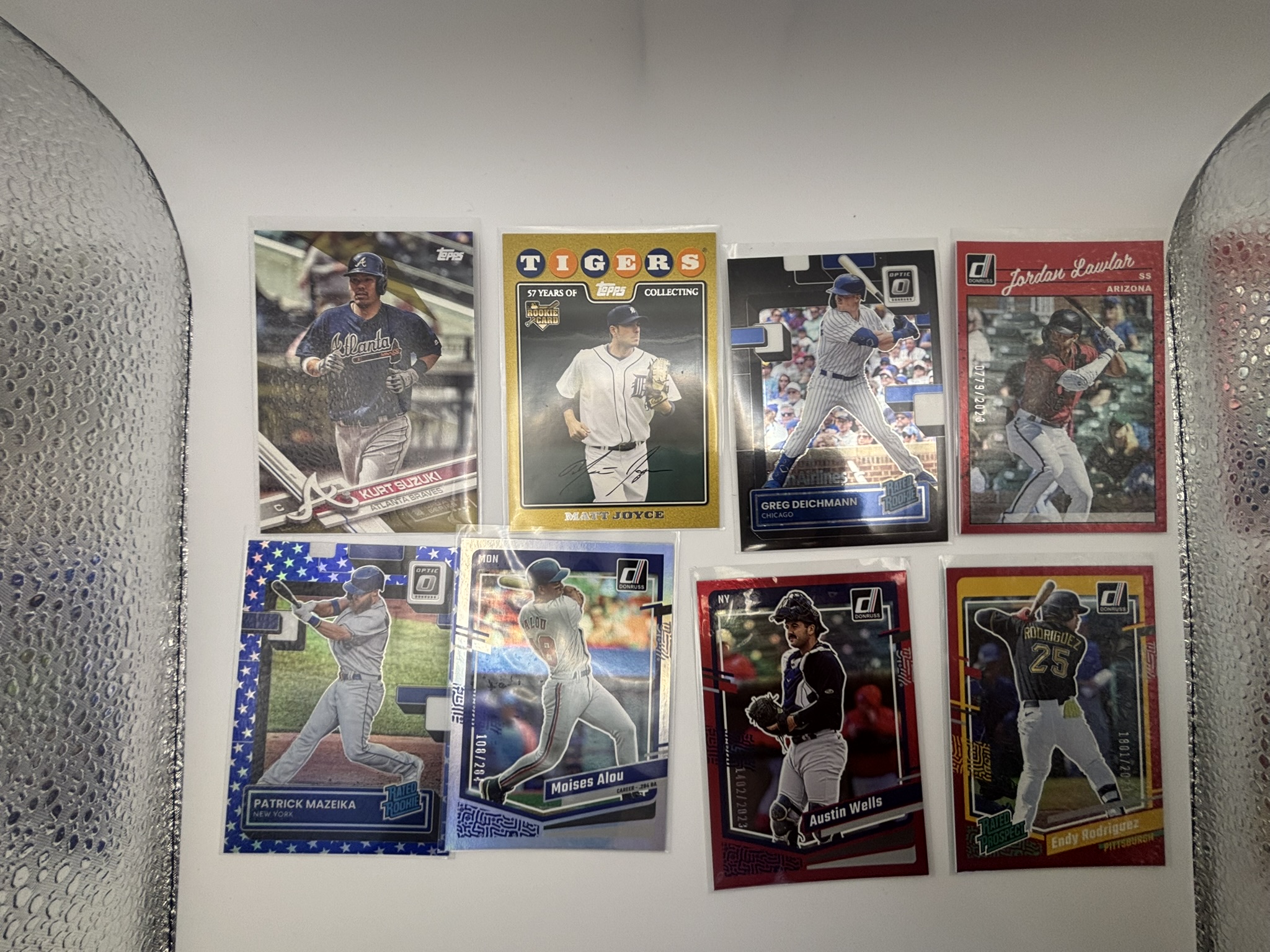 lot 601 image: Baseball RookieParallel Card Lot, Most of the Cards Are Serial #d