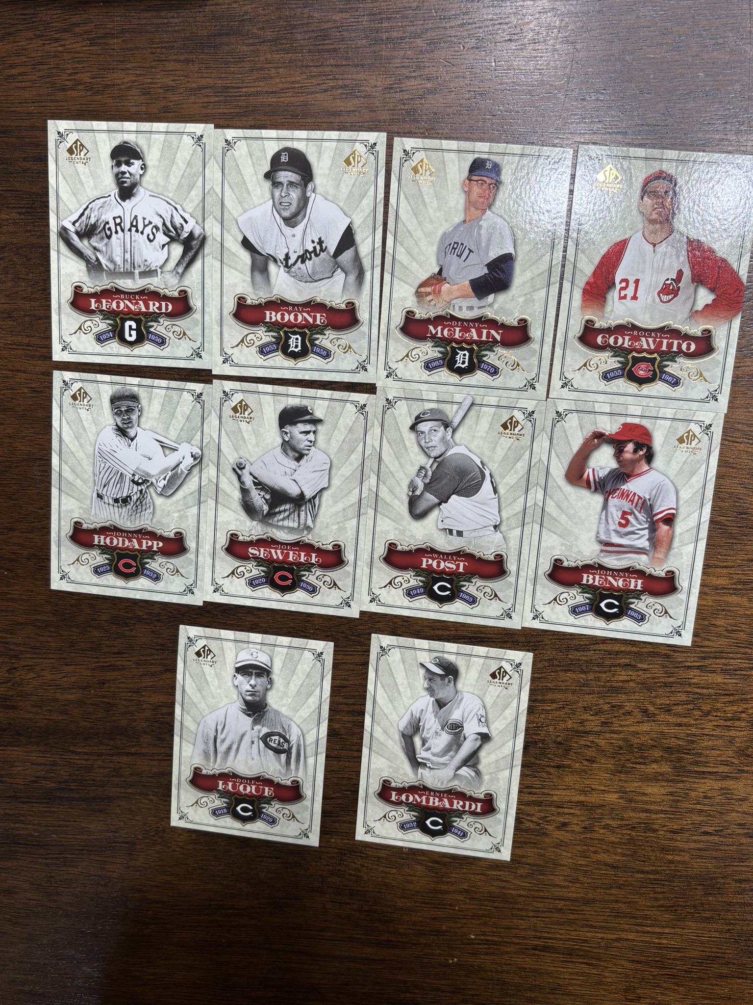 lot 612 image: 2006 SP Legendary Cuts 30-Card Lot Loaded With Hall of Famers