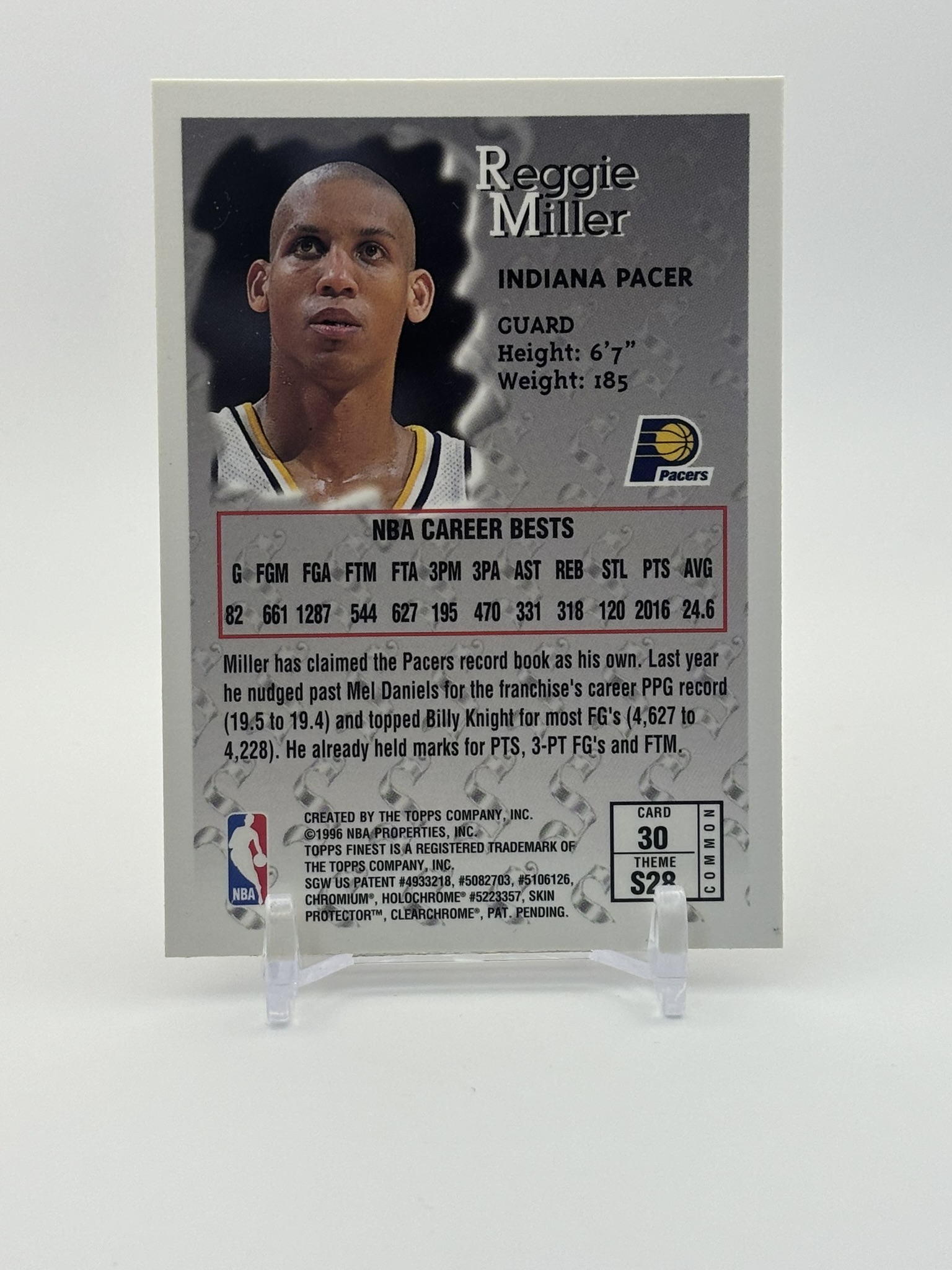 lot 676 image: 1996-97 Topps Finest - Common Bronze Reggie Miller #30