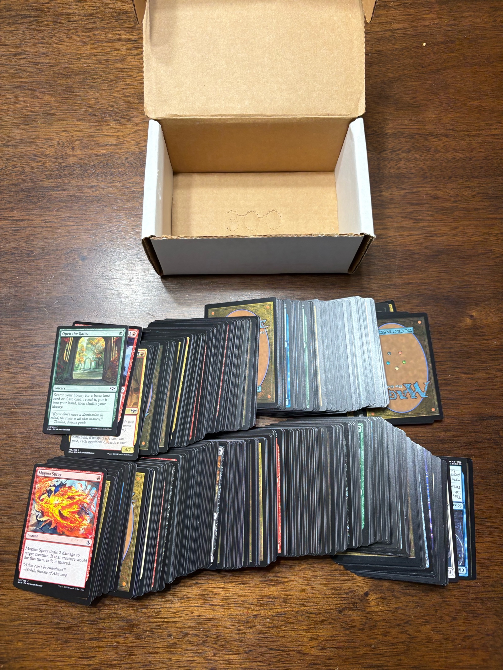 lot 119 image: Magic The Gathering Bulk Uncommon and Common Card Lot
