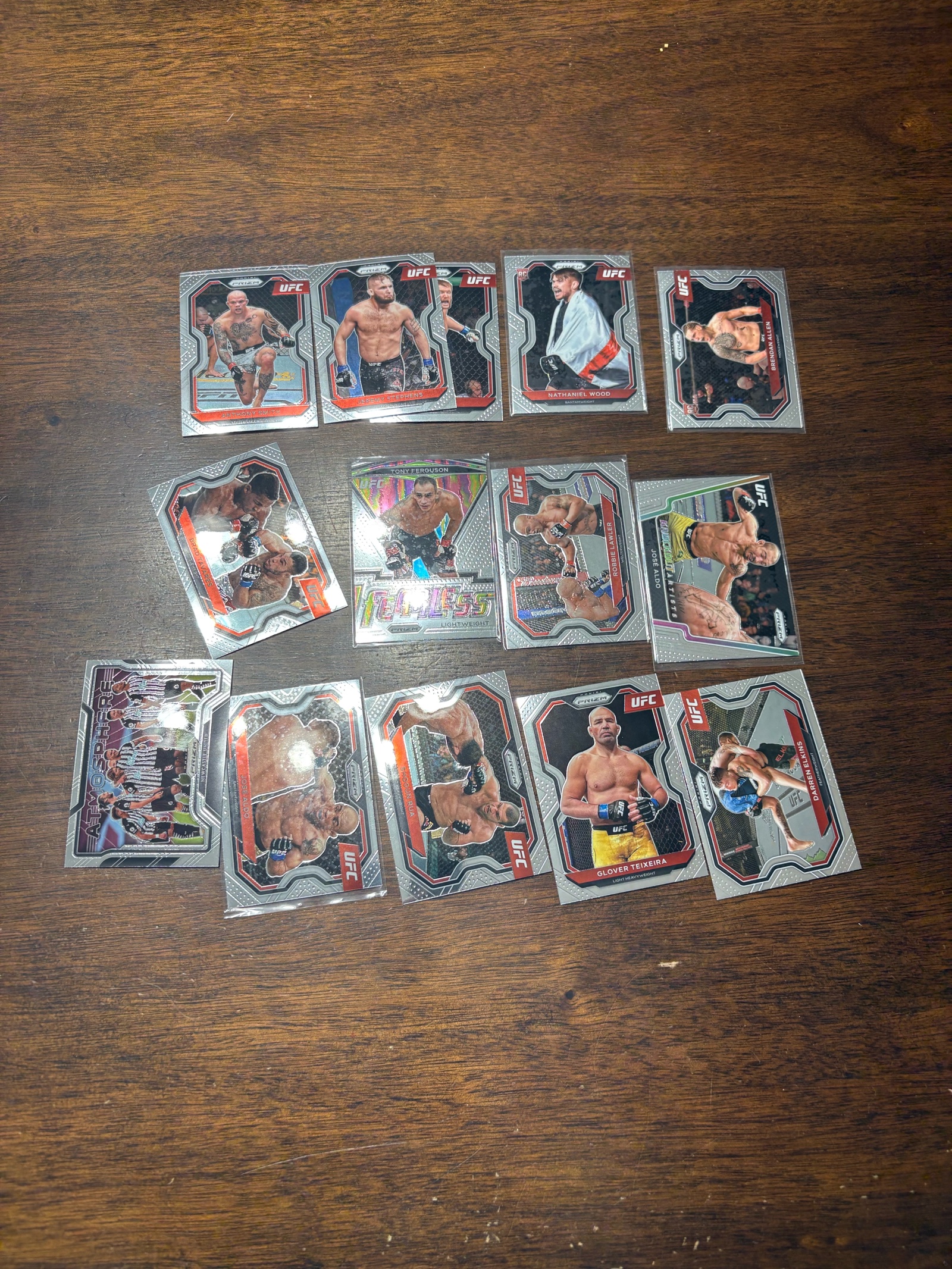 lot 126 image: UFC Trading Card Lot, Mix of Fighters