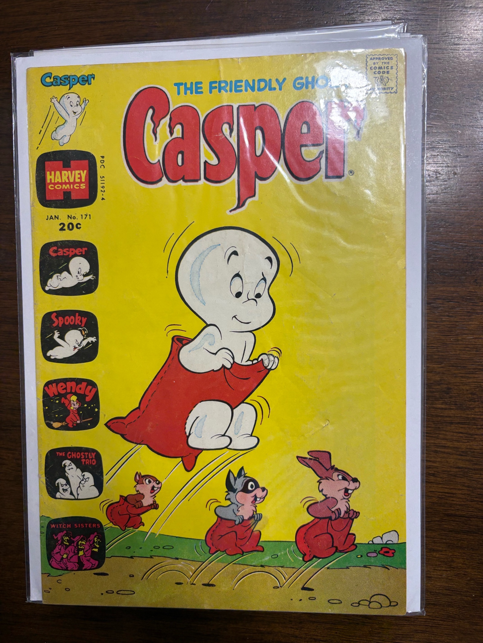 lot 182 image: Casper the Friendly Ghost Vintage Comic Book Issue #171 Harvey Comics