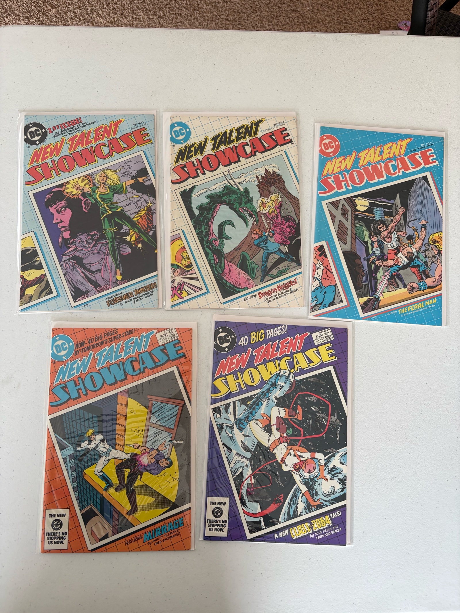 lot 222 image: New Mutanr Showcase DC Comics Five Comic Book Lot