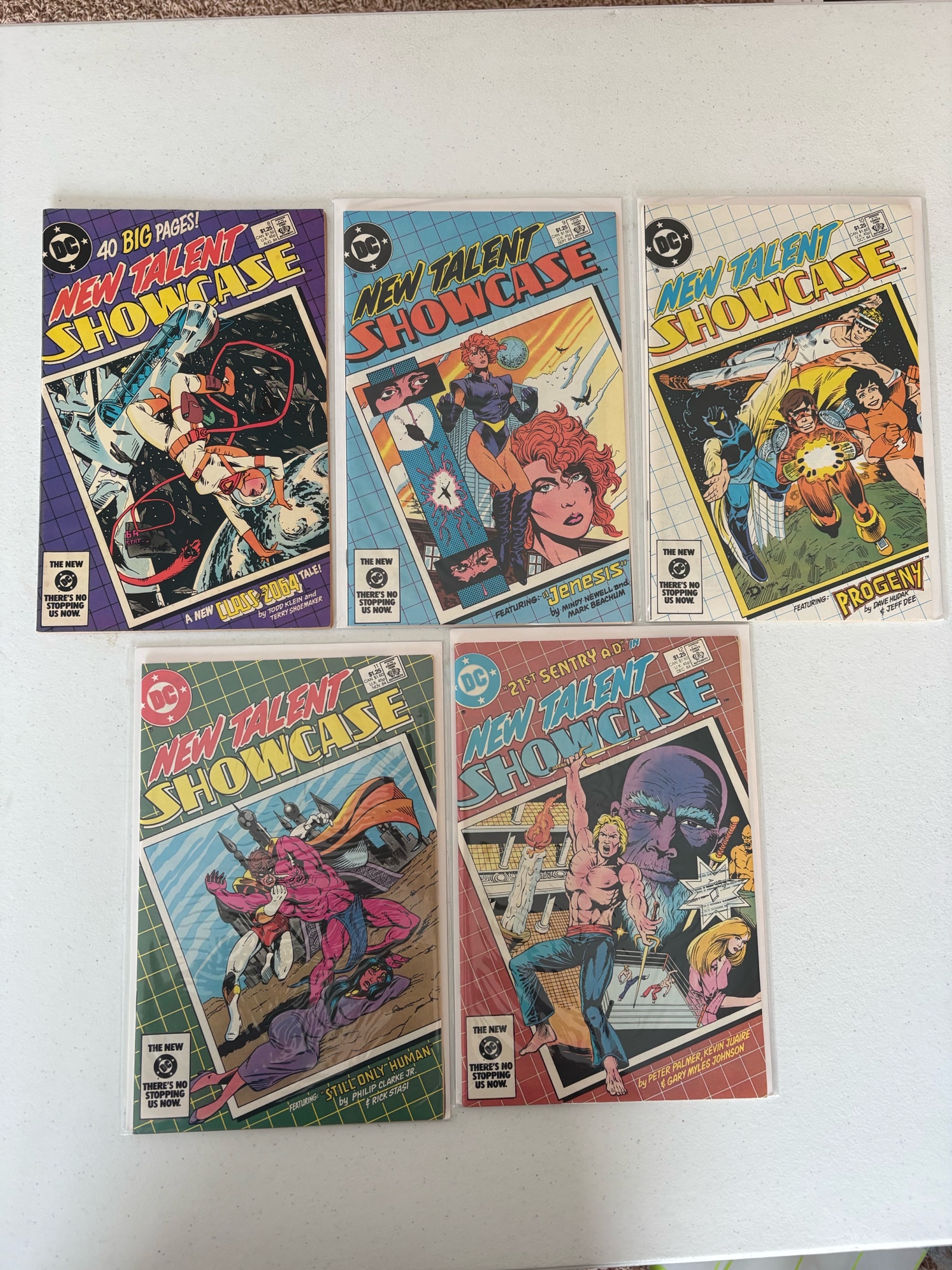 lot 223 image: New Mutanr Showcase DC Comics Five Comic Book Lot