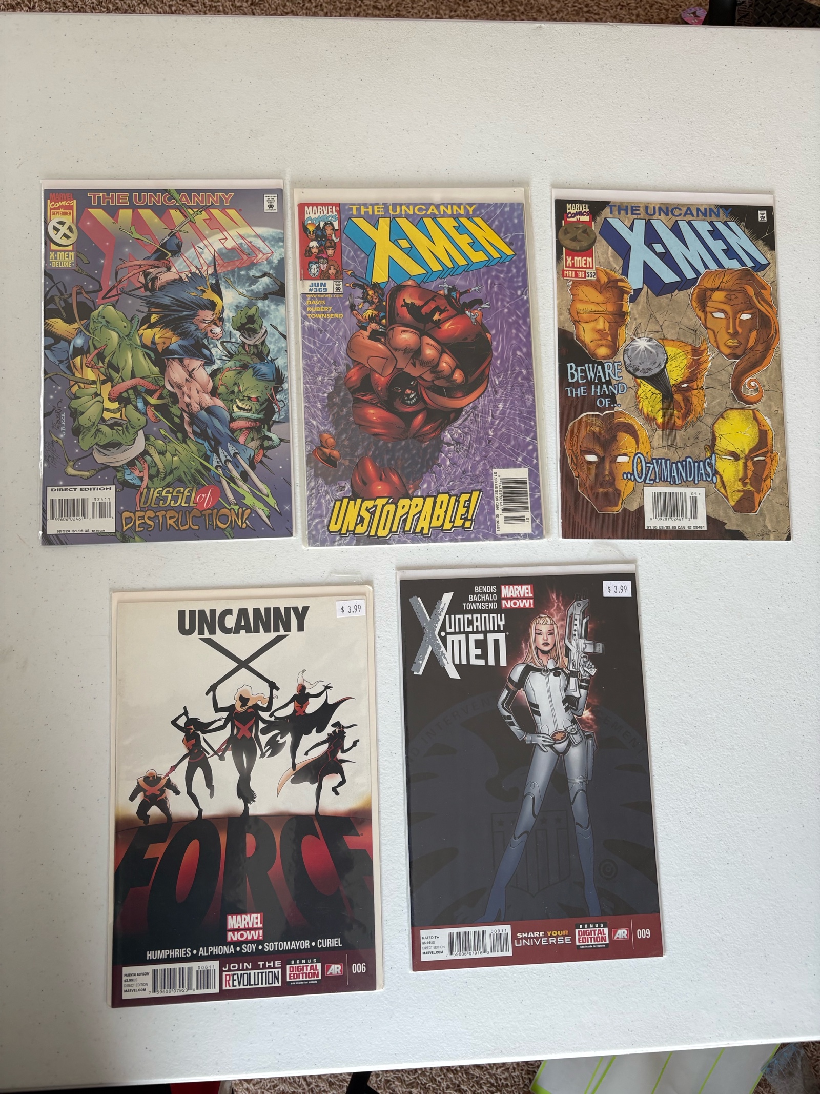 lot 230A image: X-Men Comic Book Lot 5 Comics Marvel
