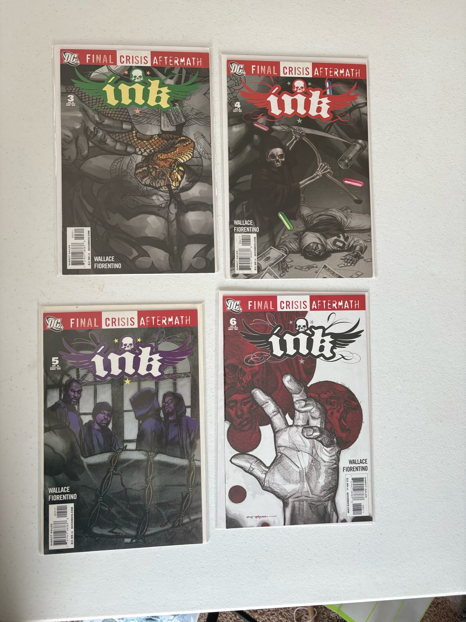 lot 264 image: DC Comic Book Lot, 4 Comics, Modern Day Comics