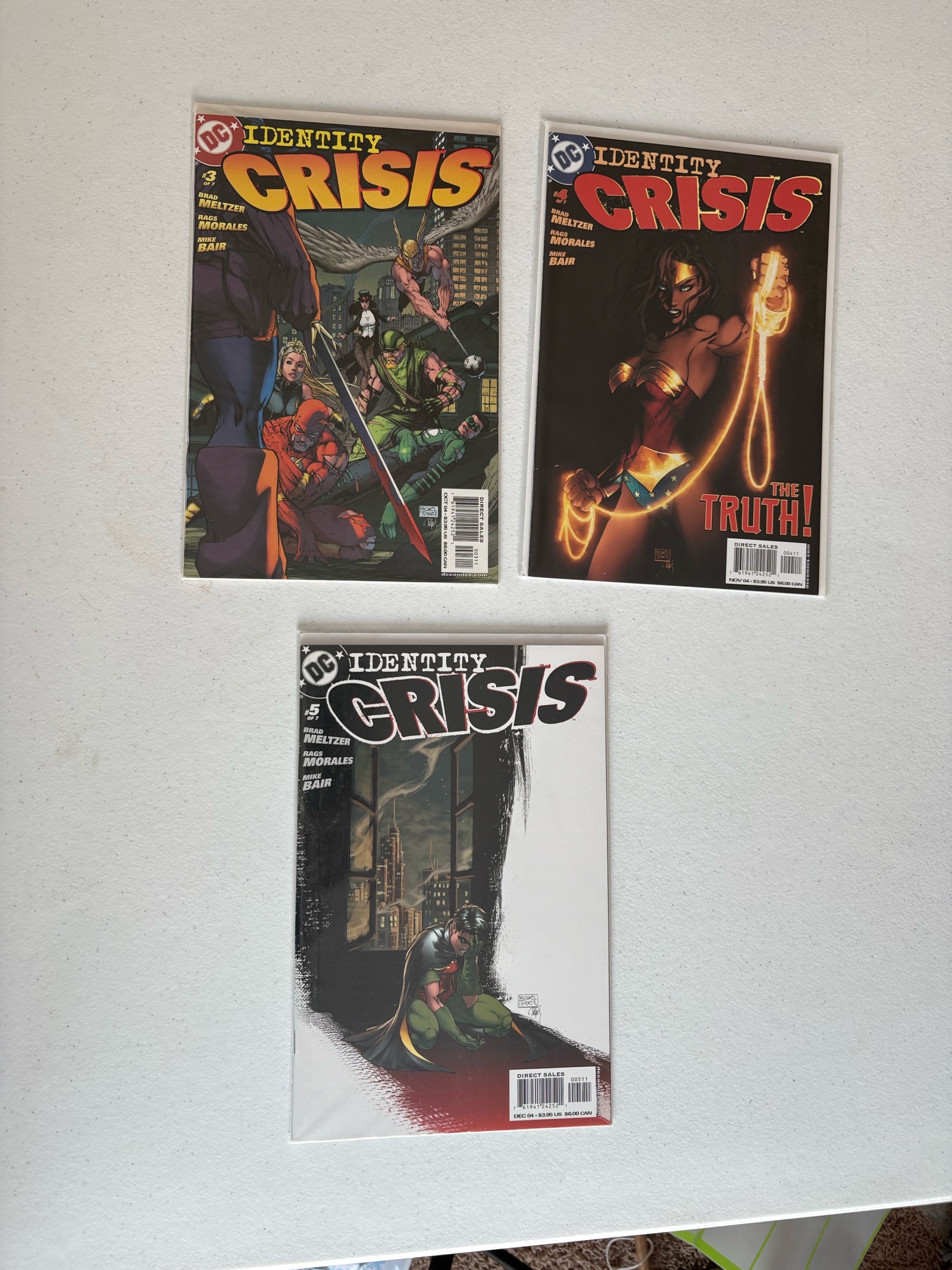 lot 266A image: DC Comic Book Lot, 4 Comics, Modern Day Comics