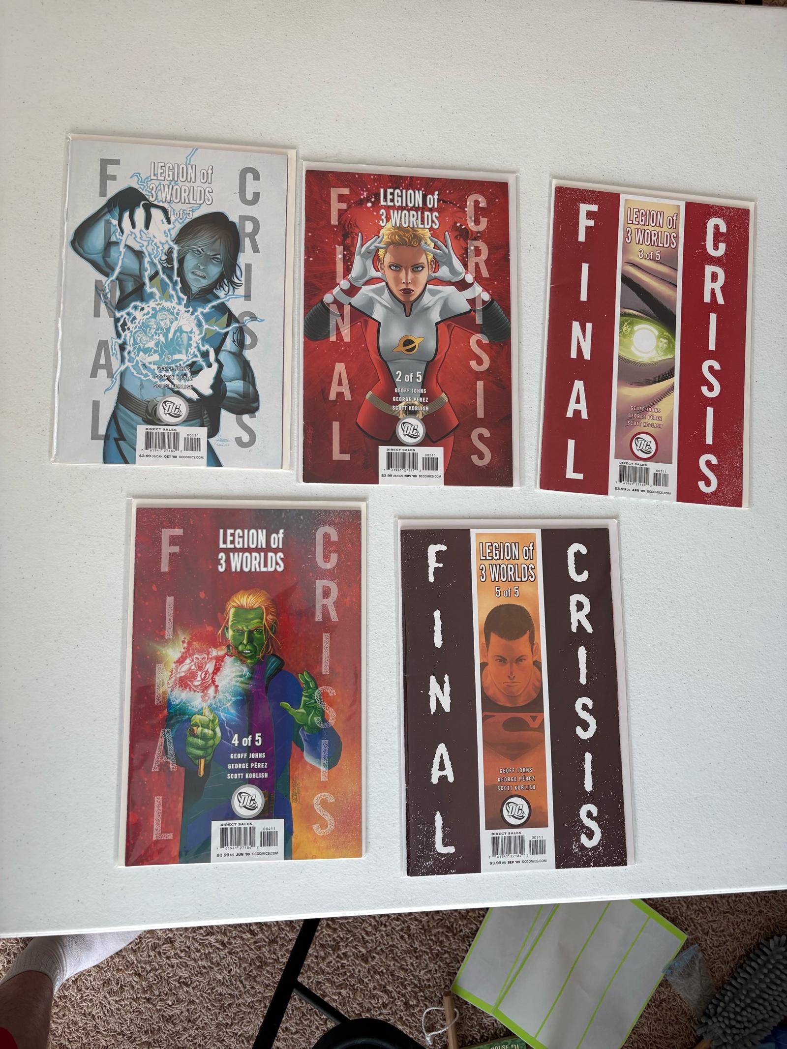 lot 268 image: DC Comic Book Lot, 5 Comics, Modern Day Comics