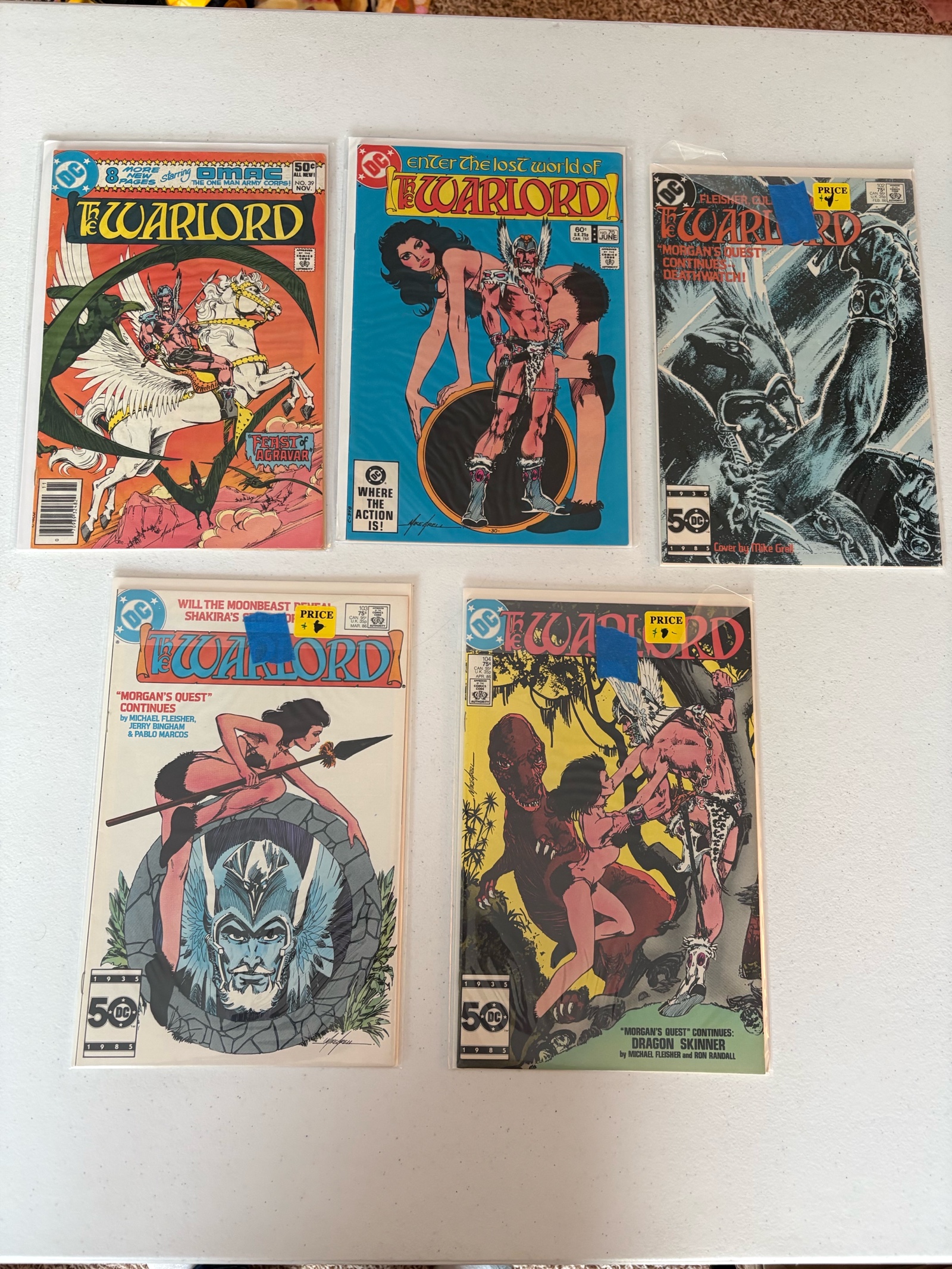 lot 278A image: Warlord Annuals Comic Book Lot, 5 Comics From DC Comics