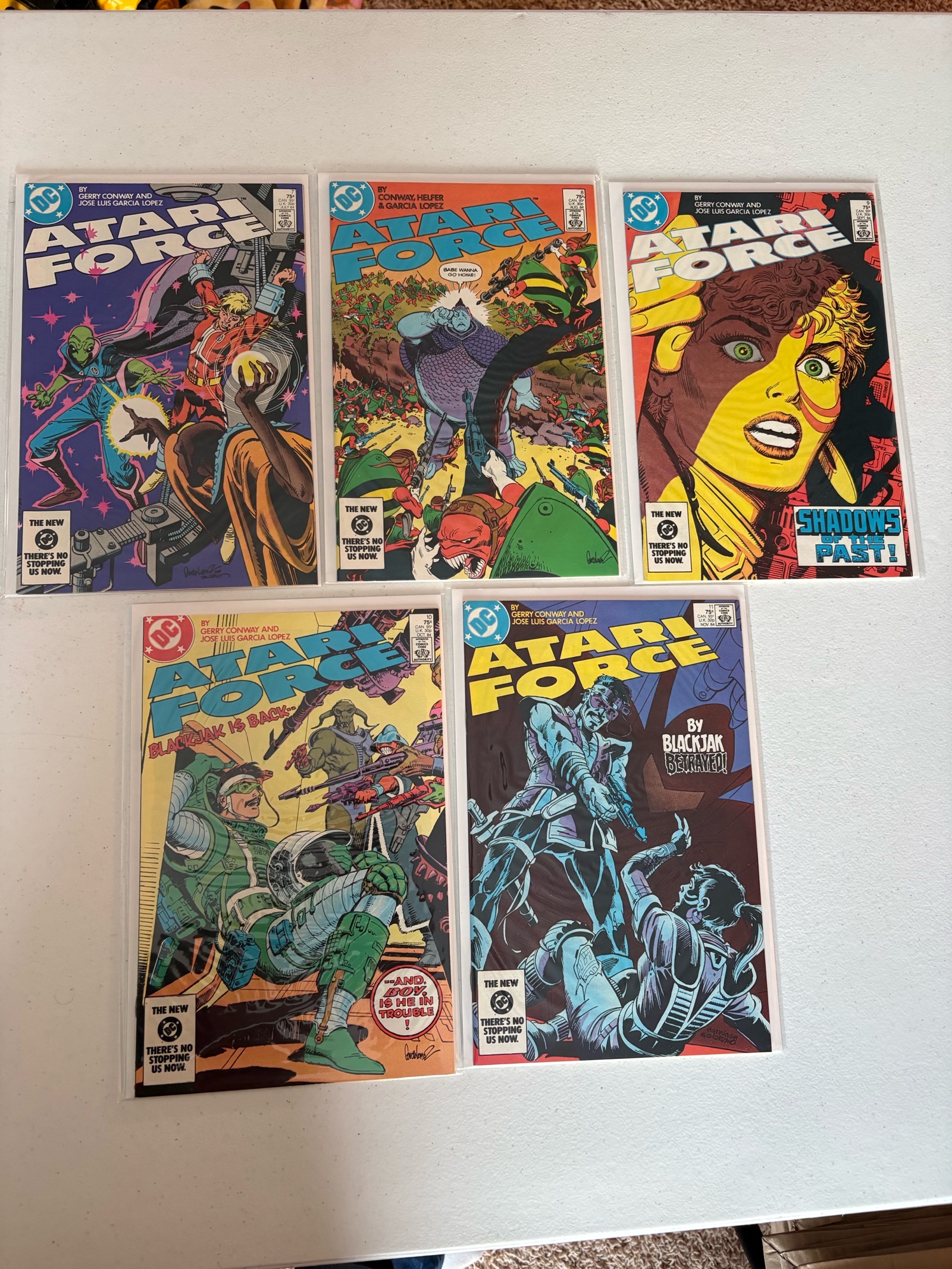 lot 282A image: Atari Force Comic Book Lot 5 Comics from DC