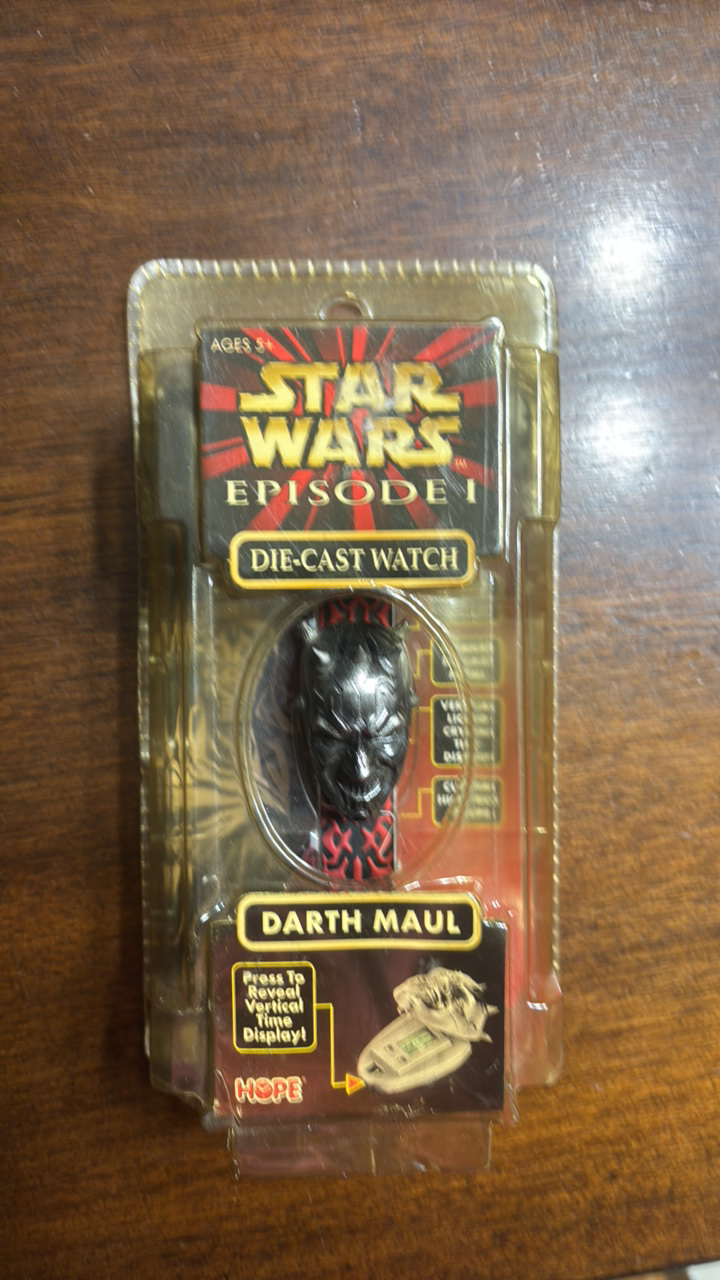 lot 305 image: Darth Maul Star Wars Episode 1 The Phantom Menace Die-Cast Watch Sealed