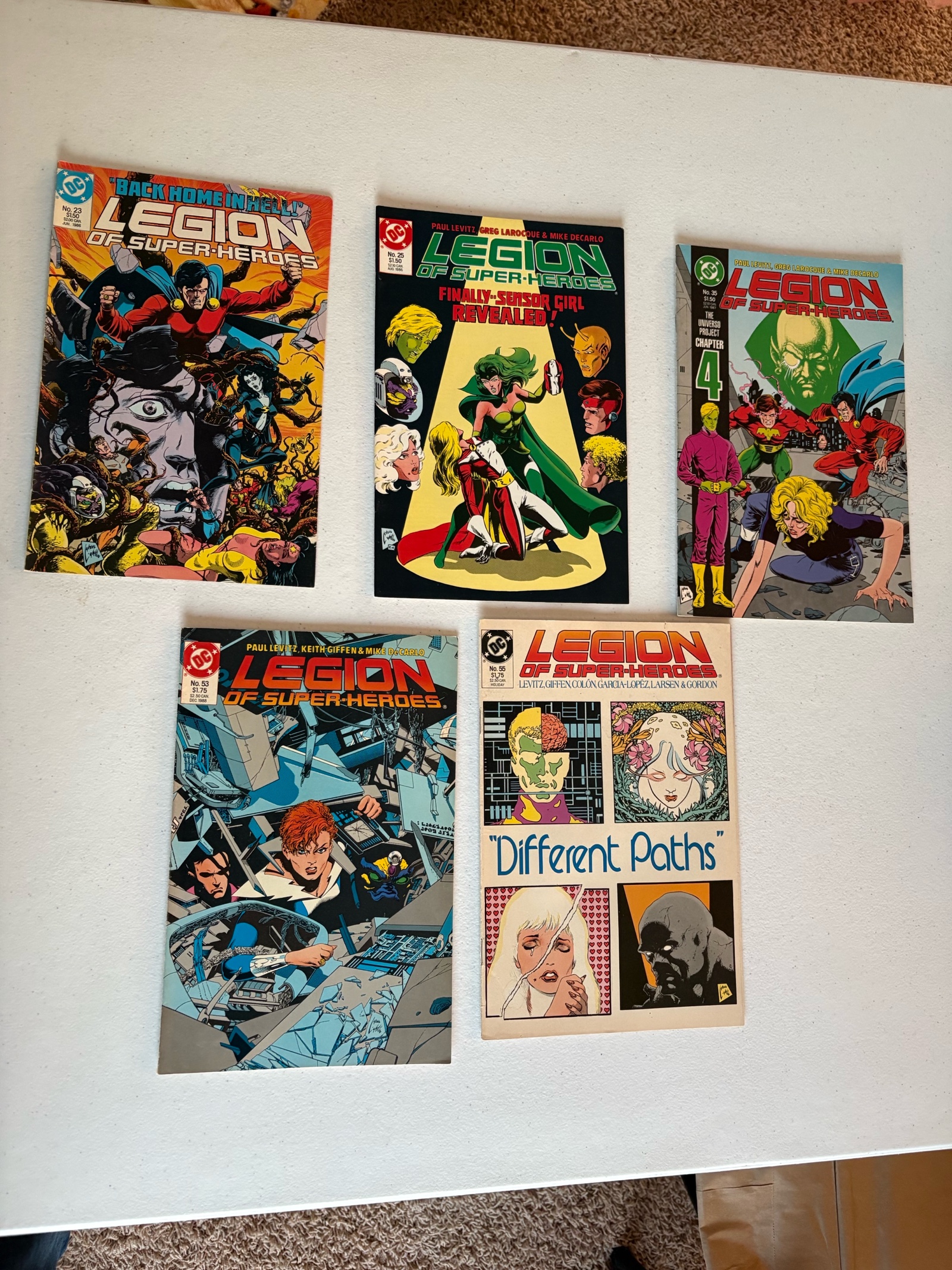 lot 309 image: Legion of Super Heroes Comic Book Lot, 5 Comics From DC